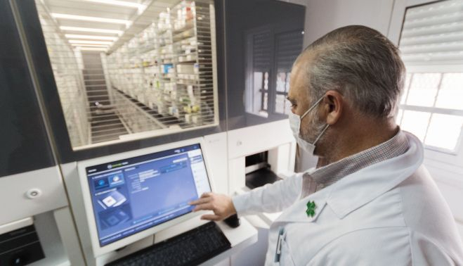 FARMACIA JUAN XXII 14