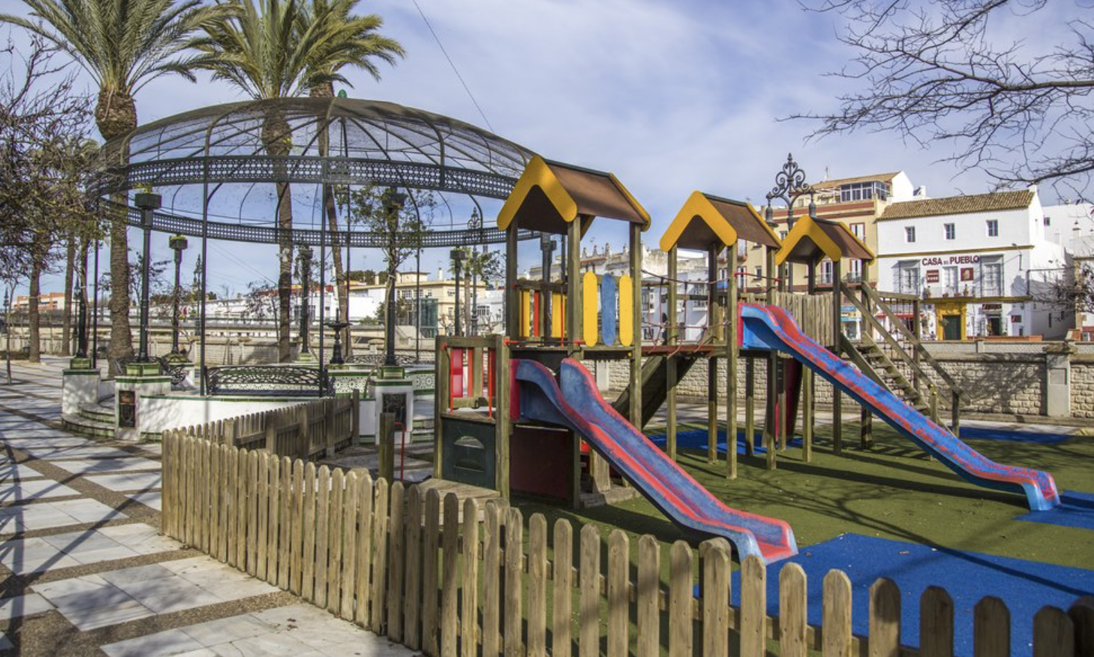 Alameda del Río, en una imagen de archivo, que se convertirá en "la ciudad de los niños". TURISMOCHICLANA