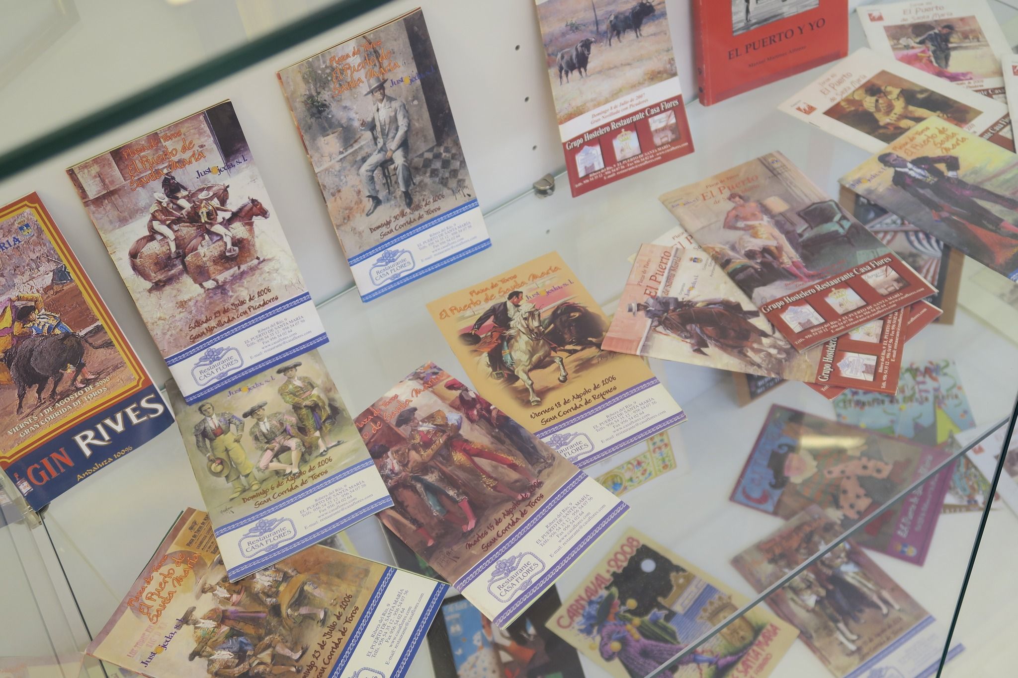 Carteles de corridas de toros.