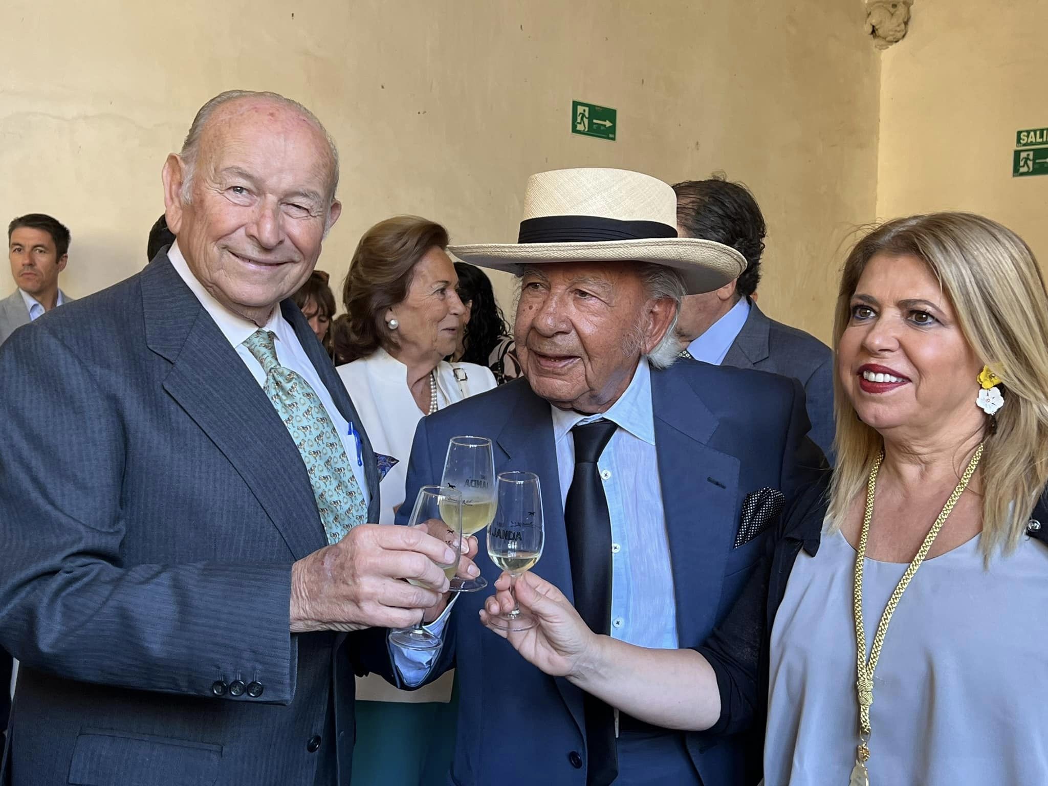 No faltó un buen vino