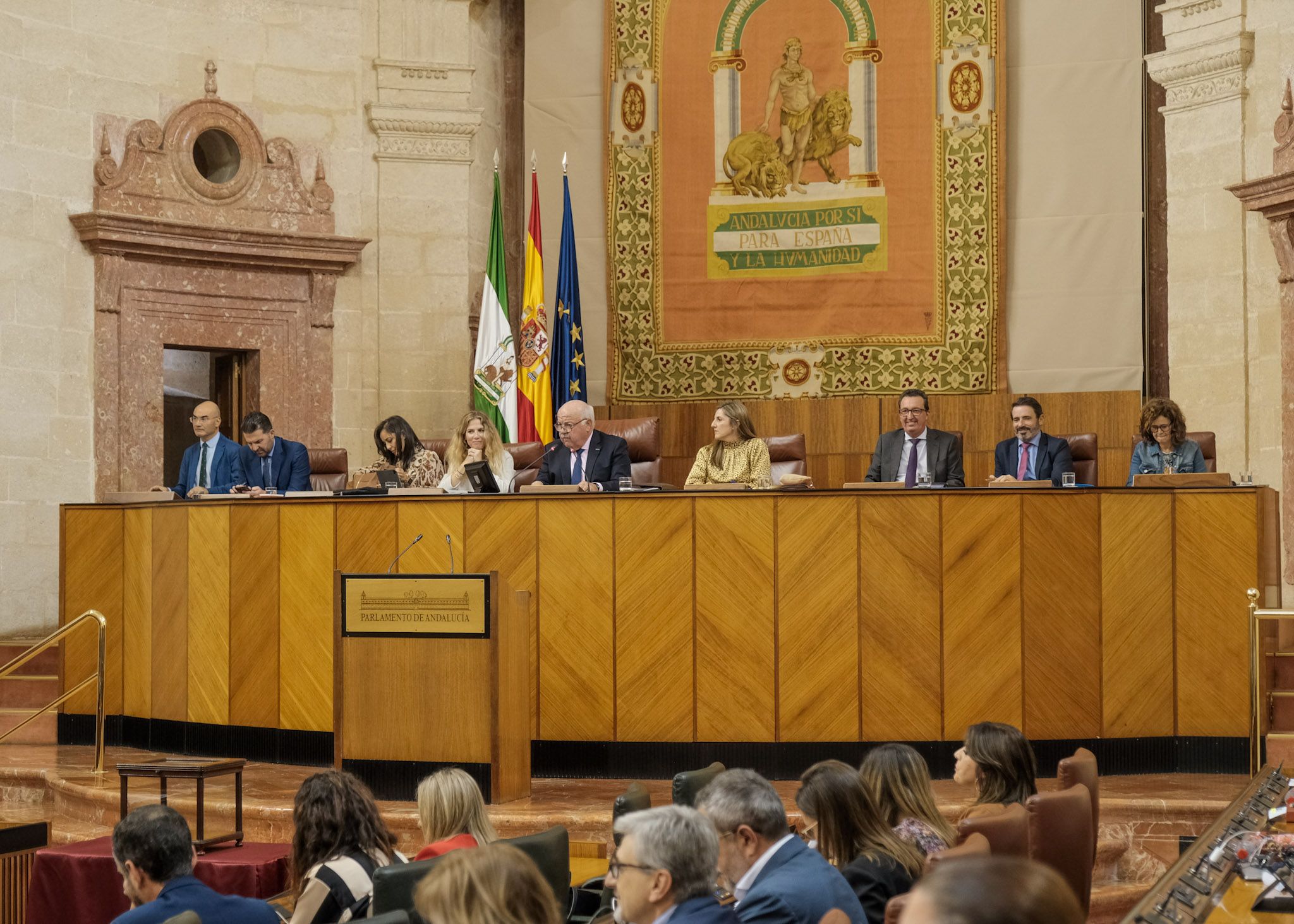 Imagen de la sesión del Parlamento en la que se modifica Trade.