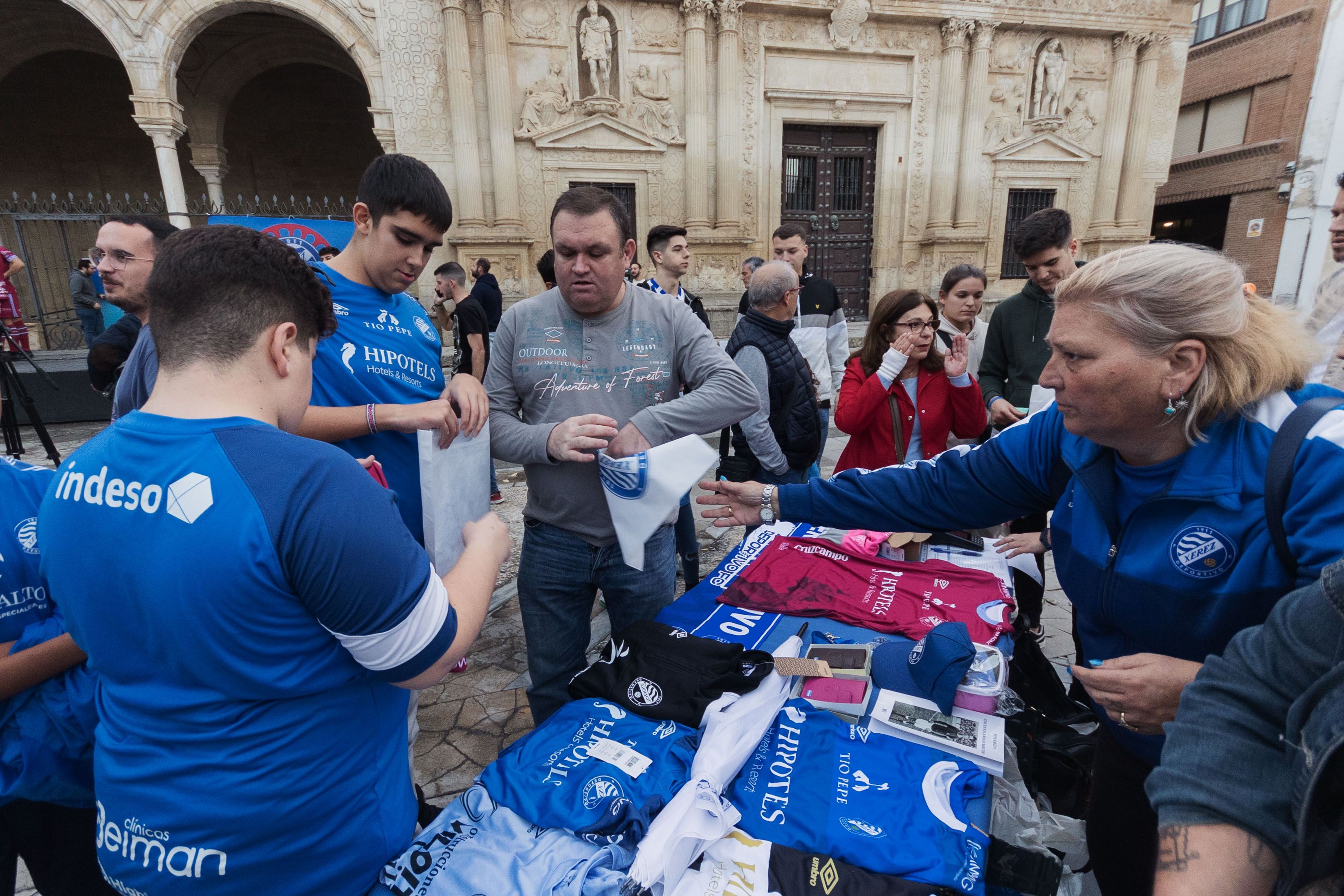 Presentación de las nuevas equipaciones del Xerez Deportivo F.C.