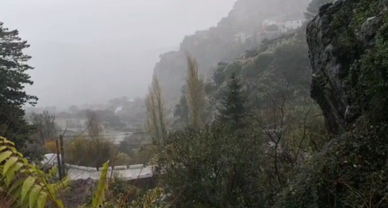 Imagen de las fuertes lluvias que han caído sobre Grazalema