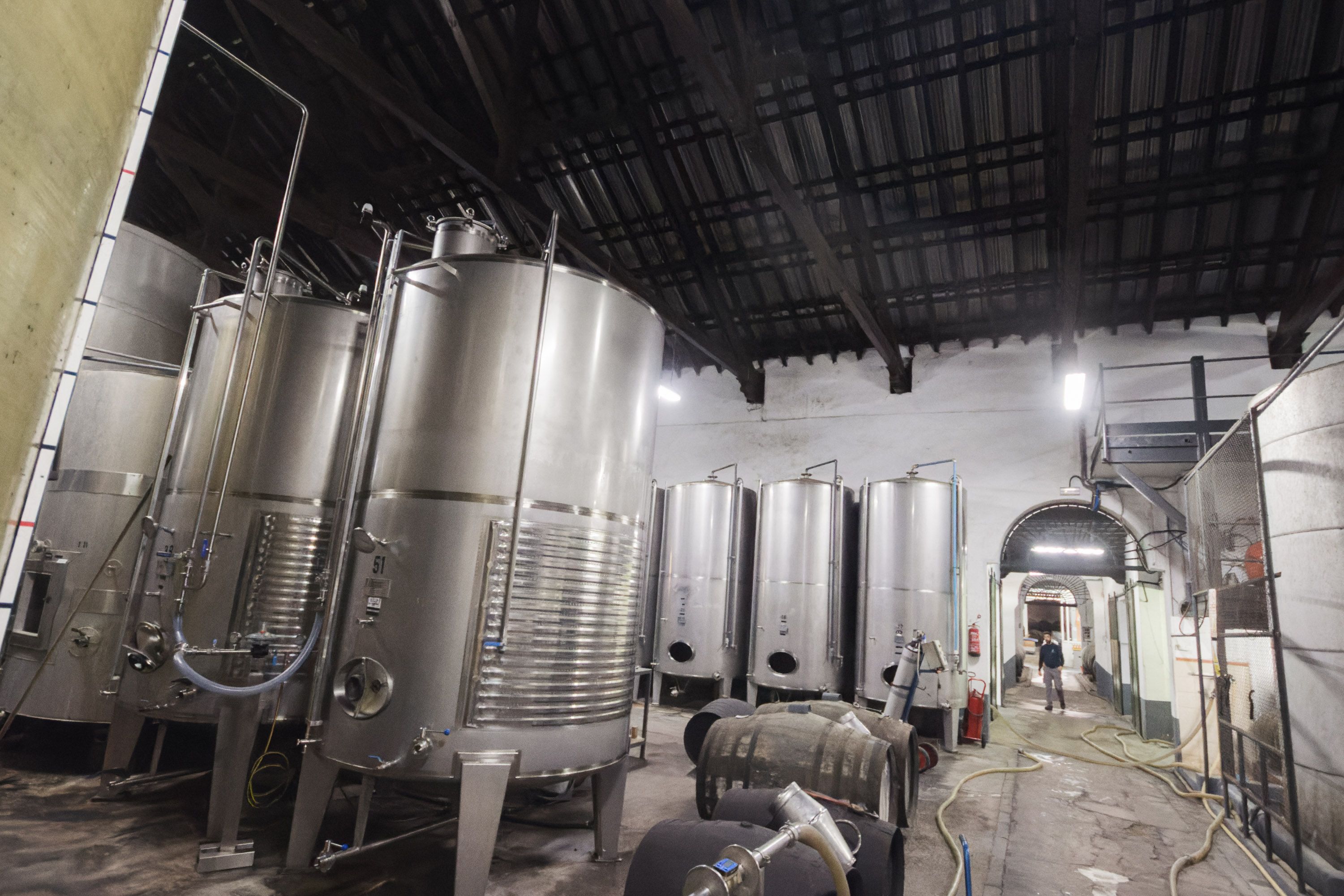 Instalaciones de las bodegas Primitivo Collantes.