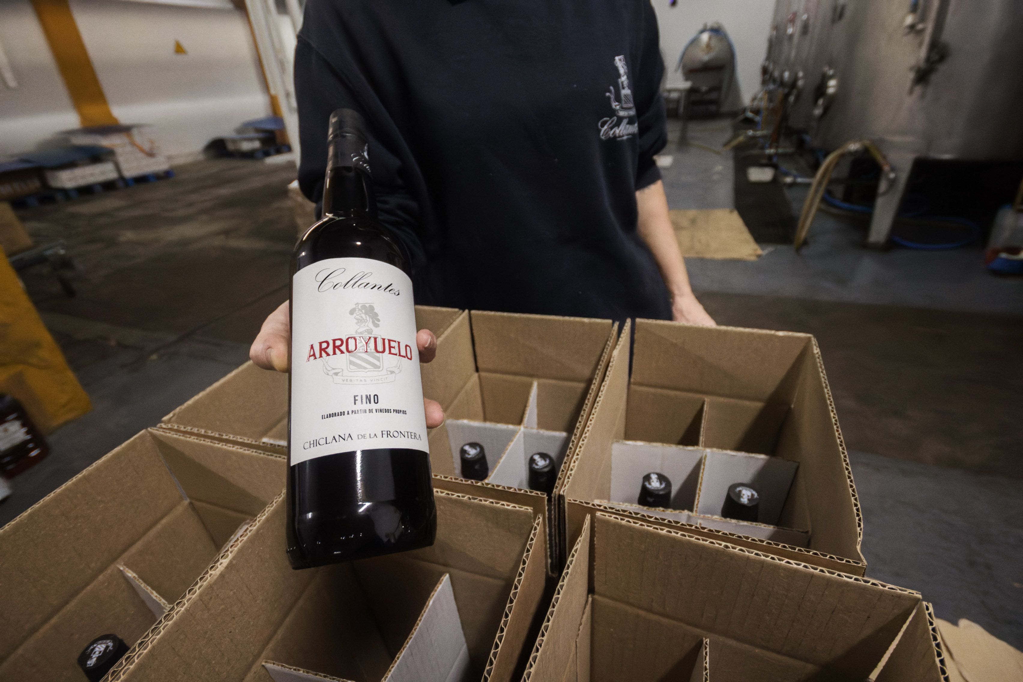 Botella de fino Arroyuelo.