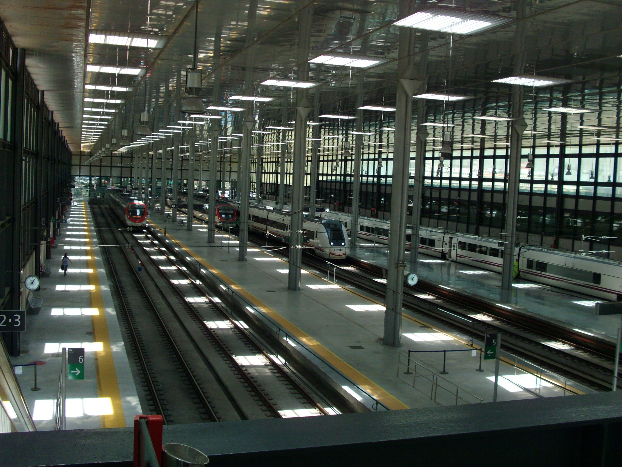Interior de la estación de Cádiz. ADIF