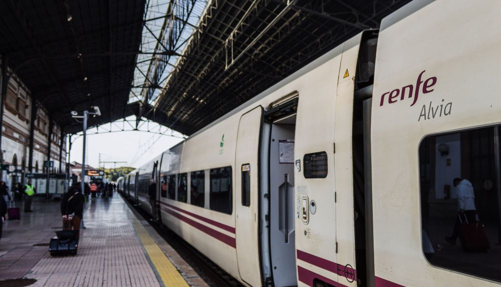 Un tren Alvia de Renfe.