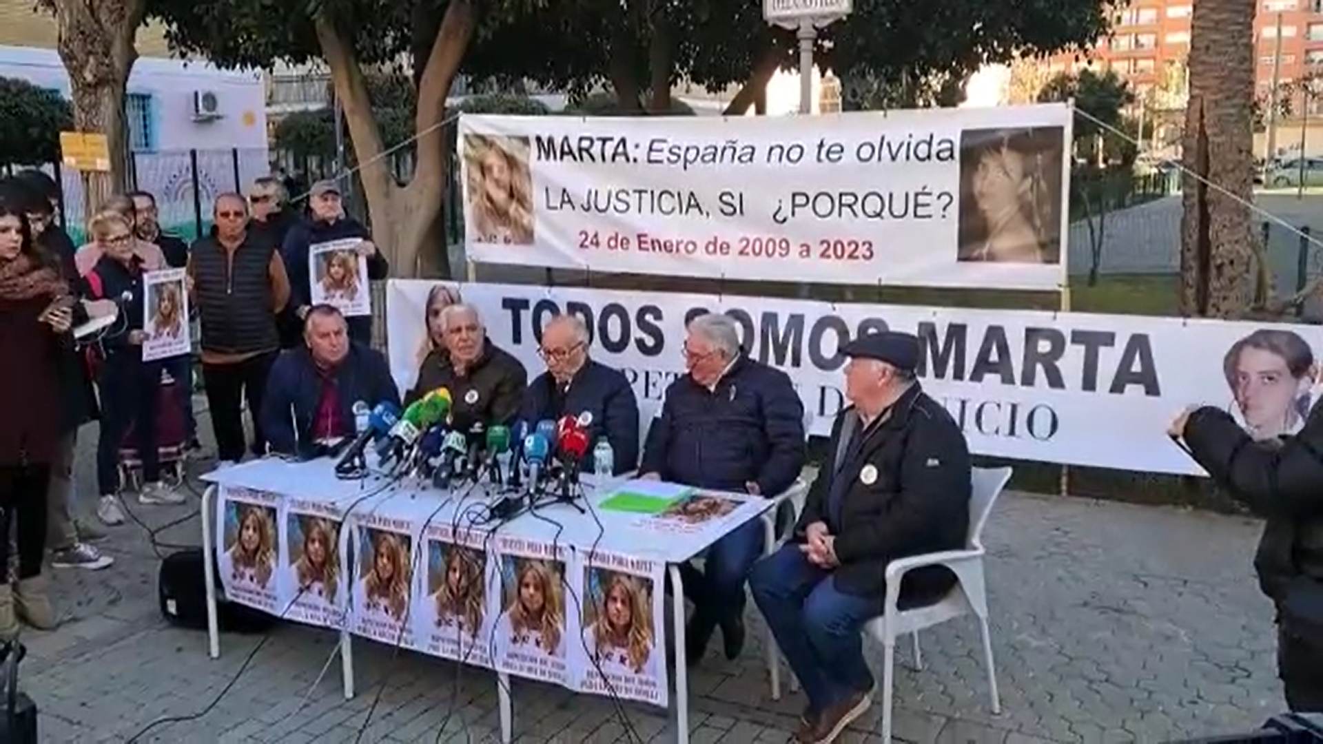 Acto público para recordar a Marta del Castillo. PTV Sevilla. Acto público para recordar a Marta del Castillo. PTV Sevilla.