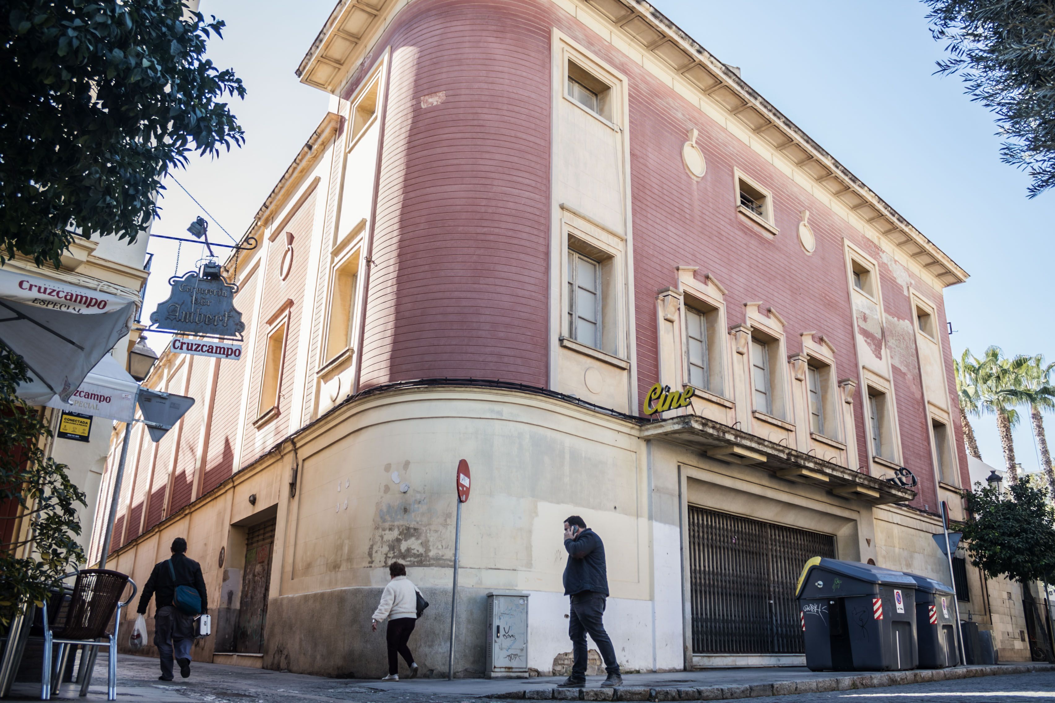 Edificio del mítico Cine Jerezano, que cumple 75 años desde su construcción en este 2023, en una imagen de este jueves.