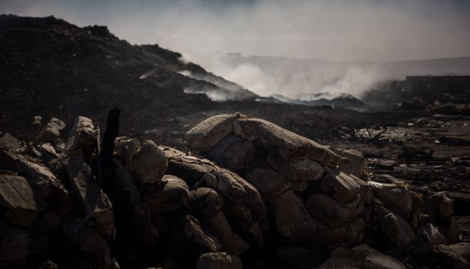 INCENDIO BASURA SANLUCAR 10