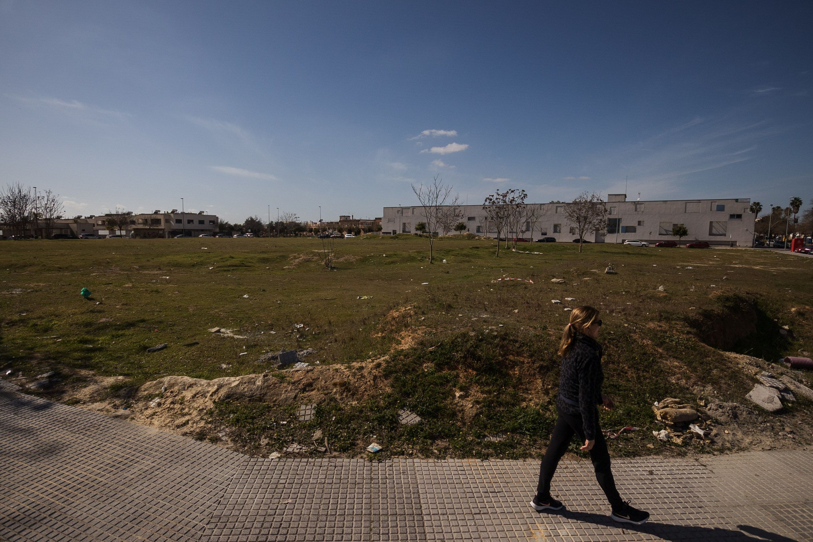Boom urbanístico en Jerez: más de 300 nuevas viviendas para 'cerrar' la avenida del 'Colesterol'. En la imagen, una de las parcelas que se van a desarrollar.