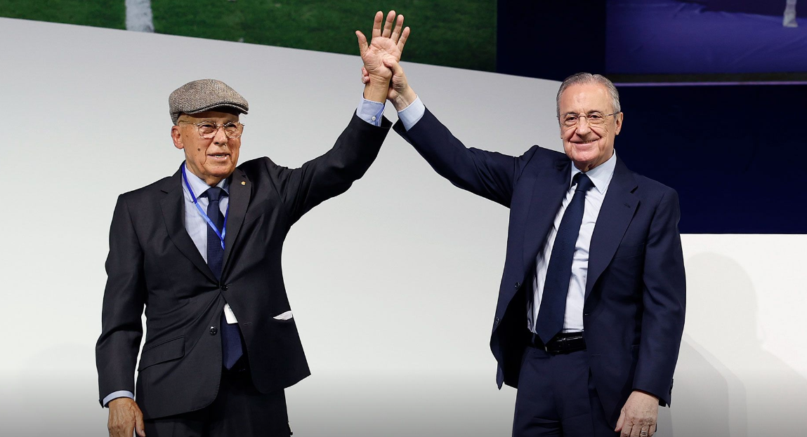 Amancio Amaro, una leyenda histórica del fútbol español, junto a Florentino Pérez. @REALMADRID Amancio Amaro, una leyenda histórica del fútbol español, junto a Florentino Pérez. @REALMADRID