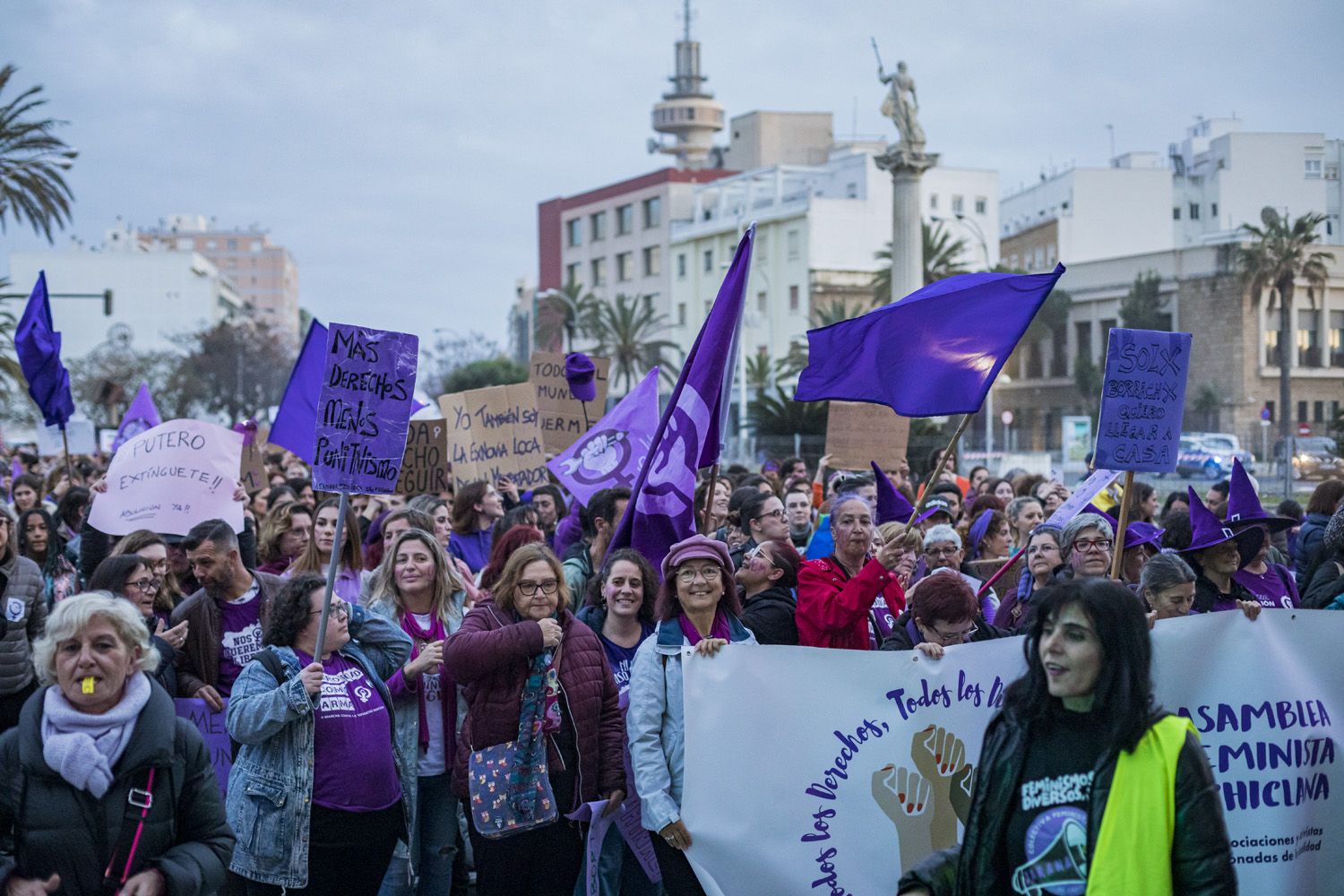 Manifestación por el 8M de Cádiz