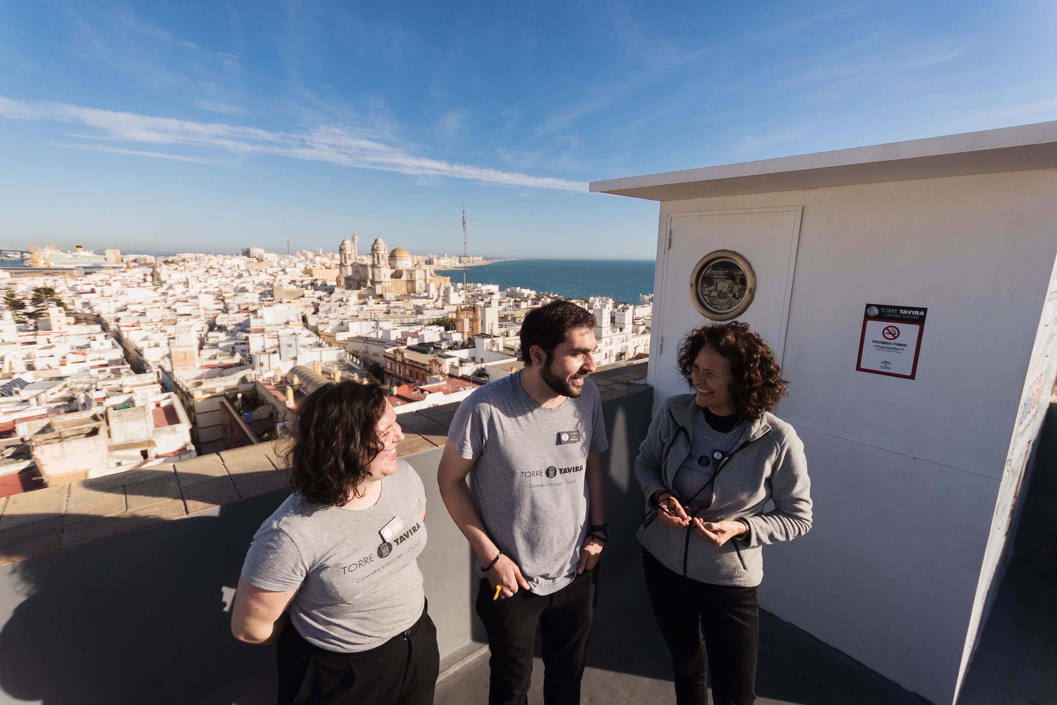 El equipo en la terraza de la Torre Tavira. 