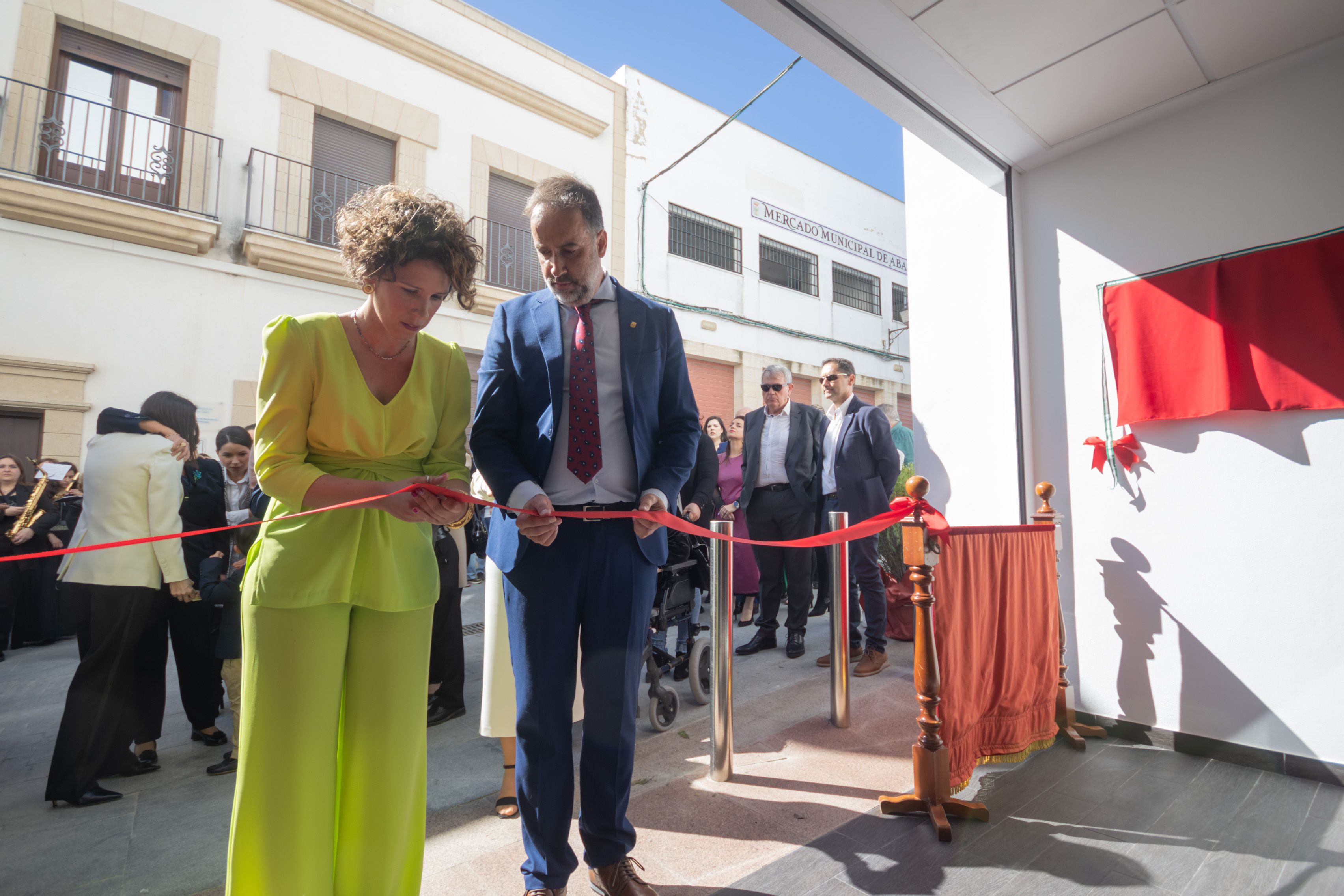 Inauguración del Teatro Municipal José Manuel Valderas García en Trebujena