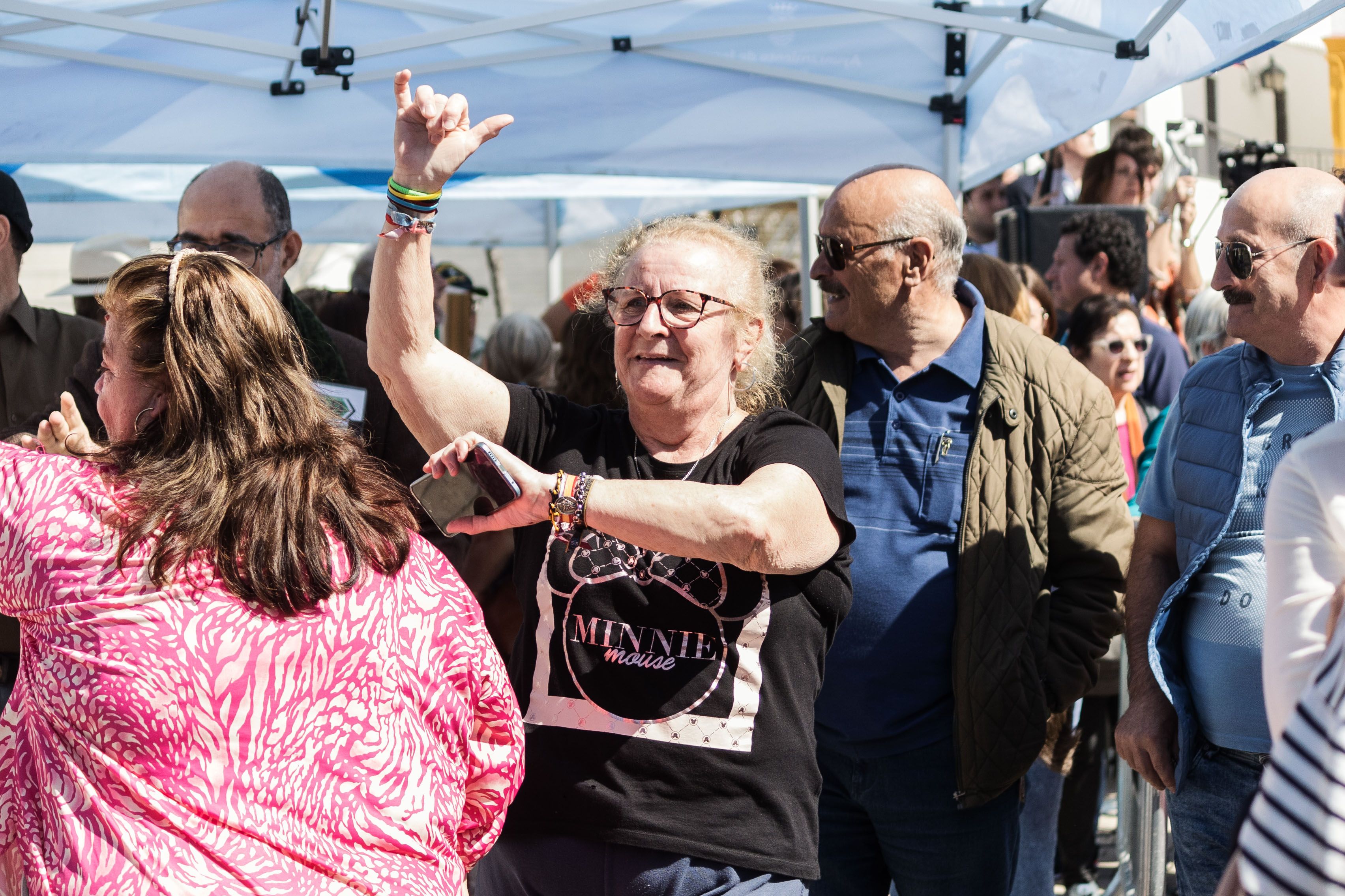 Gente de aquí y de todas partes disfrutando del evento.    CANDELA NÚÑEZ