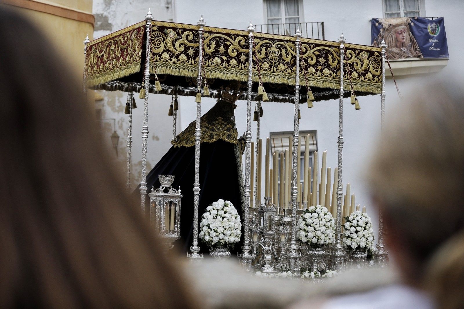 Martes Santo inolvidable en Cádiz.