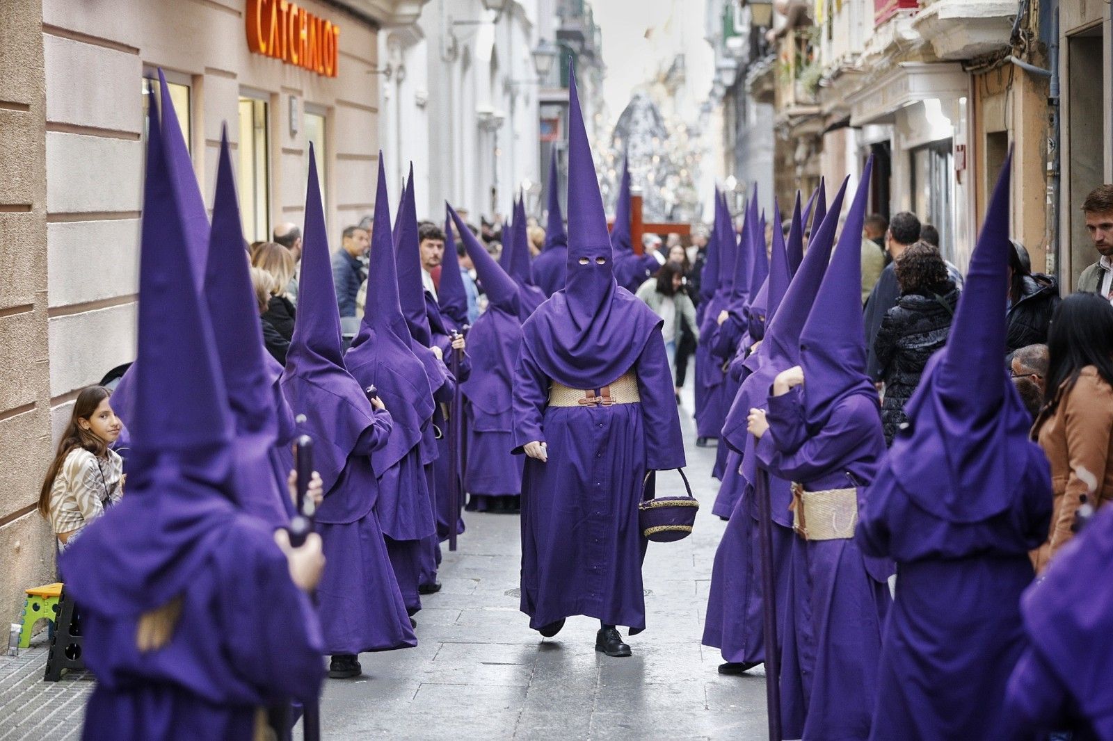 Martes Santo inolvidable en Cádiz.