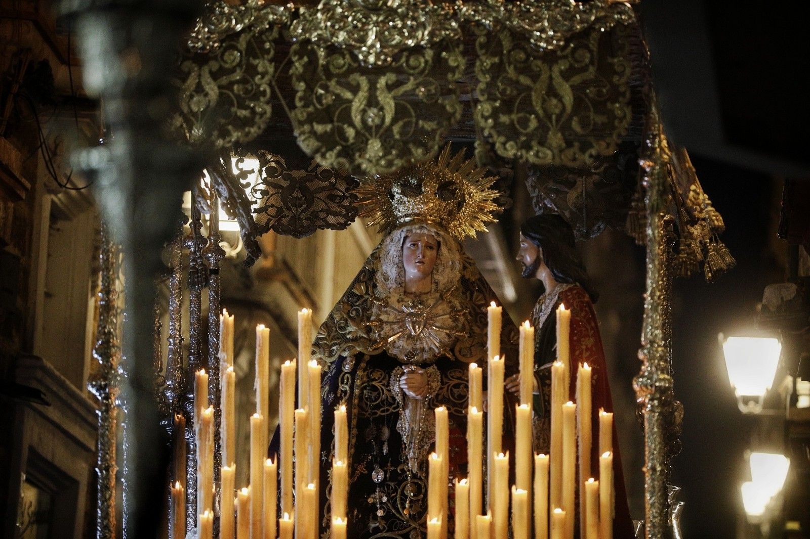 Martes Santo inolvidable en Cádiz.