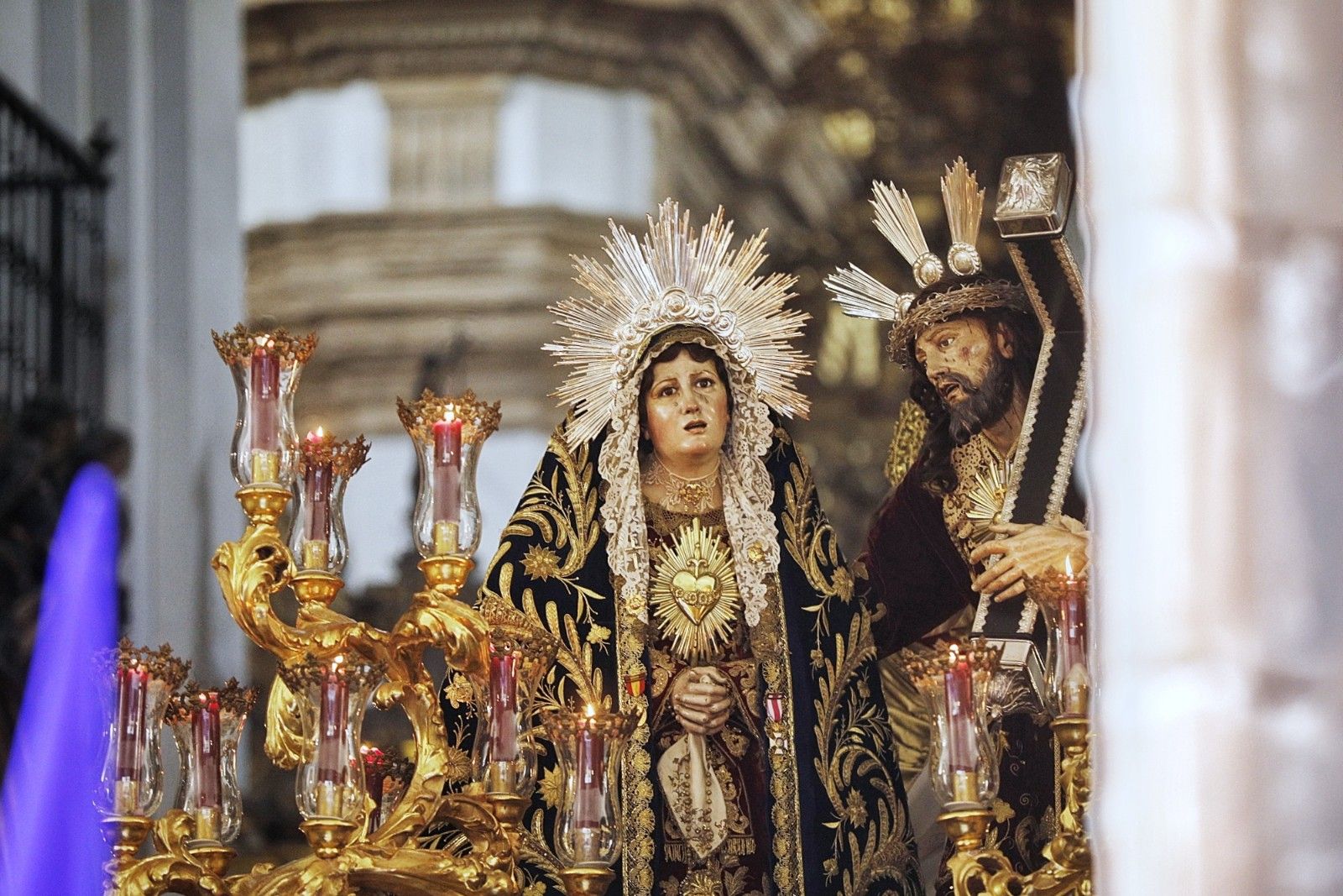 JUEVES SANTO Y MADRUGÁ CÁDIZ 2023 
