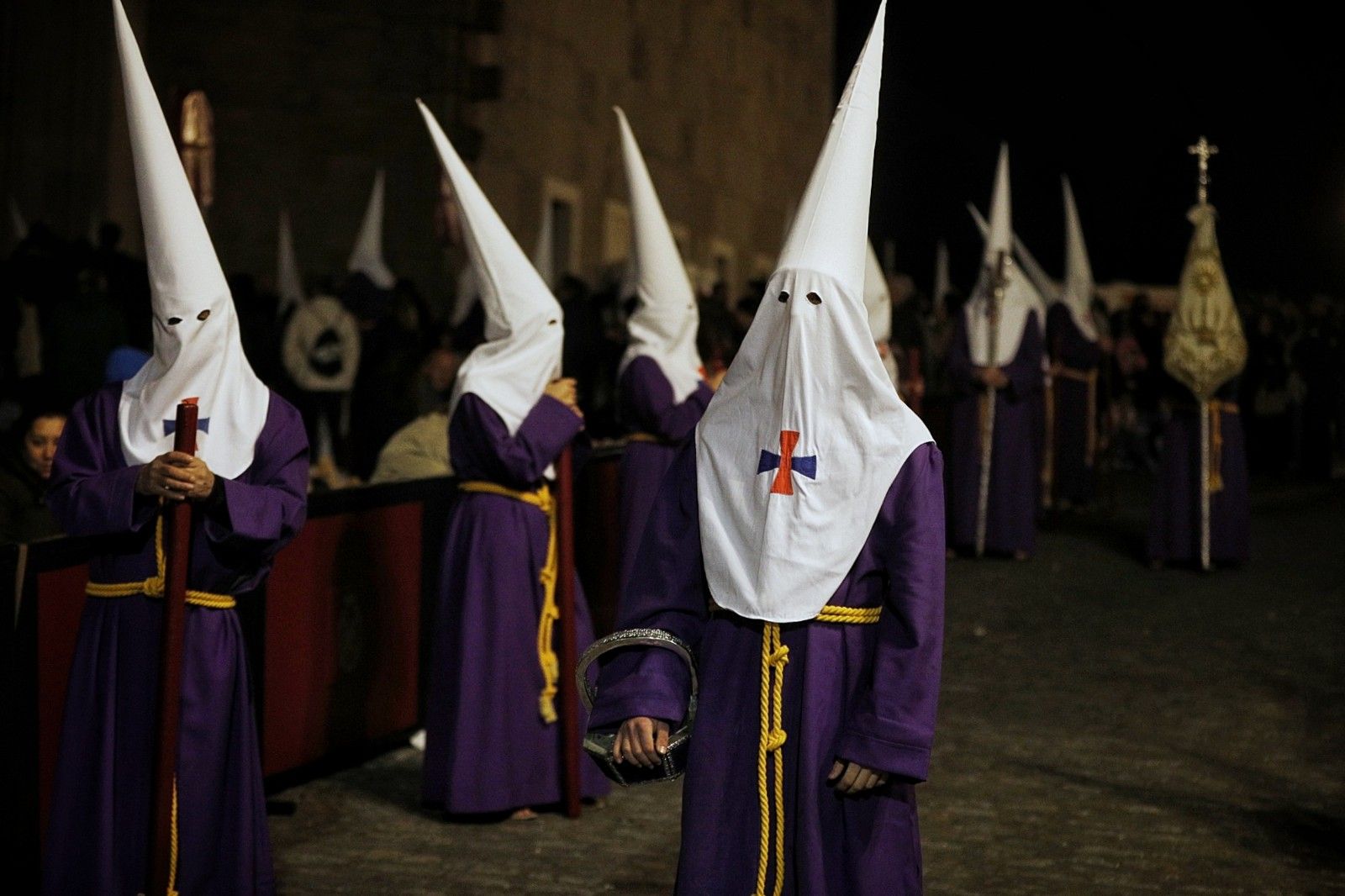 JUEVES SANTO Y MADRUGÁ CÁDIZ 2023 