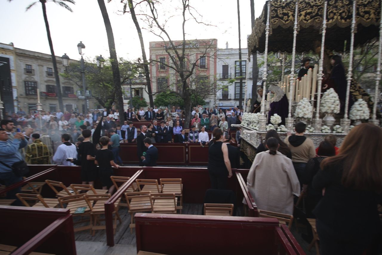Ambiente en el Sábado Santo en Jerez.