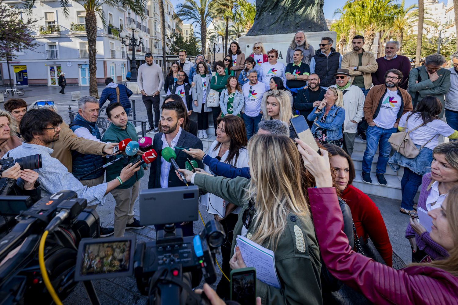 de la cruz fernandez adelante izquierda gaditana