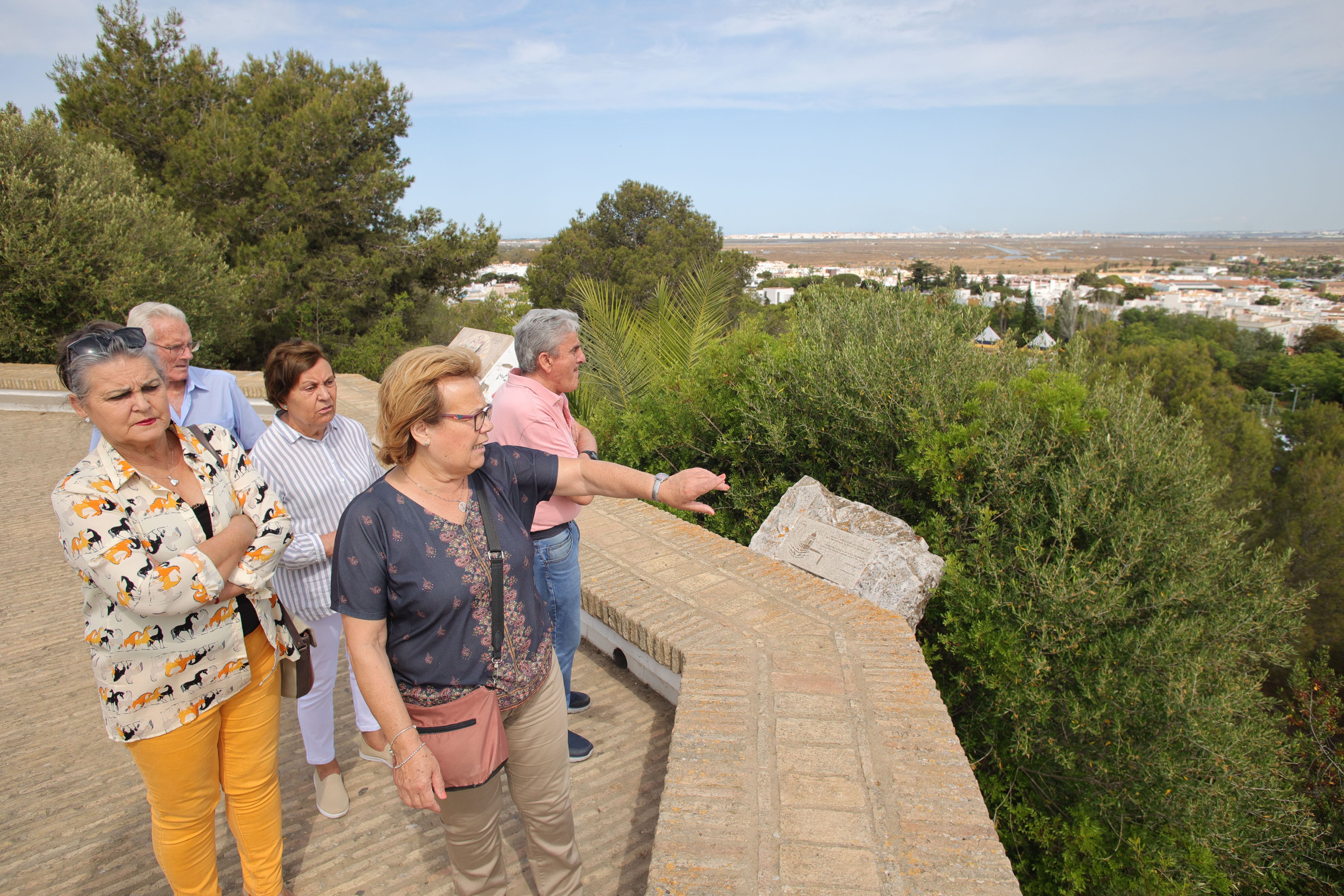 Los vecinos en el punto mágico colina de Santa Ana.