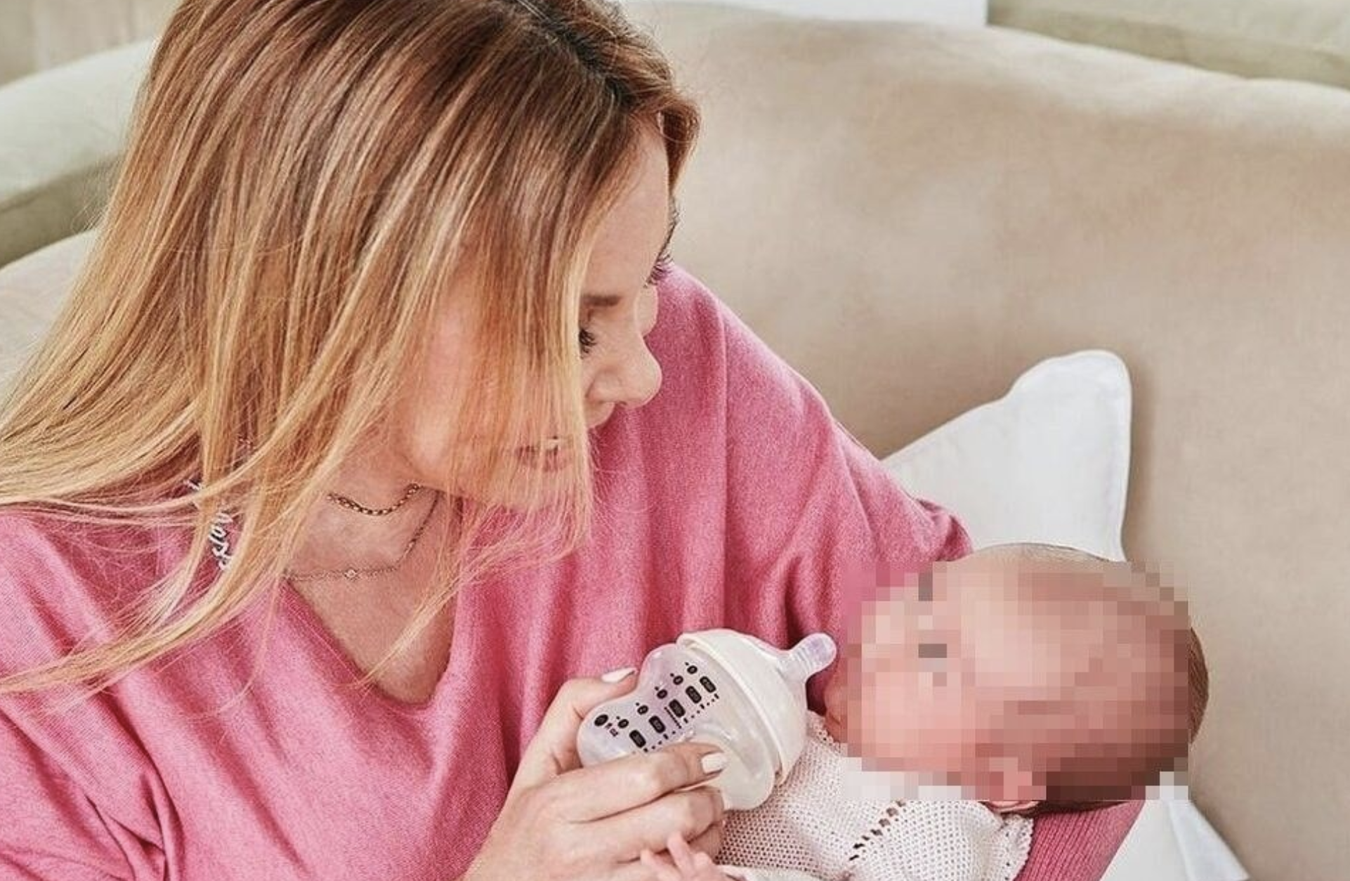 Ana Obregón con la bebé en su Instagram.
