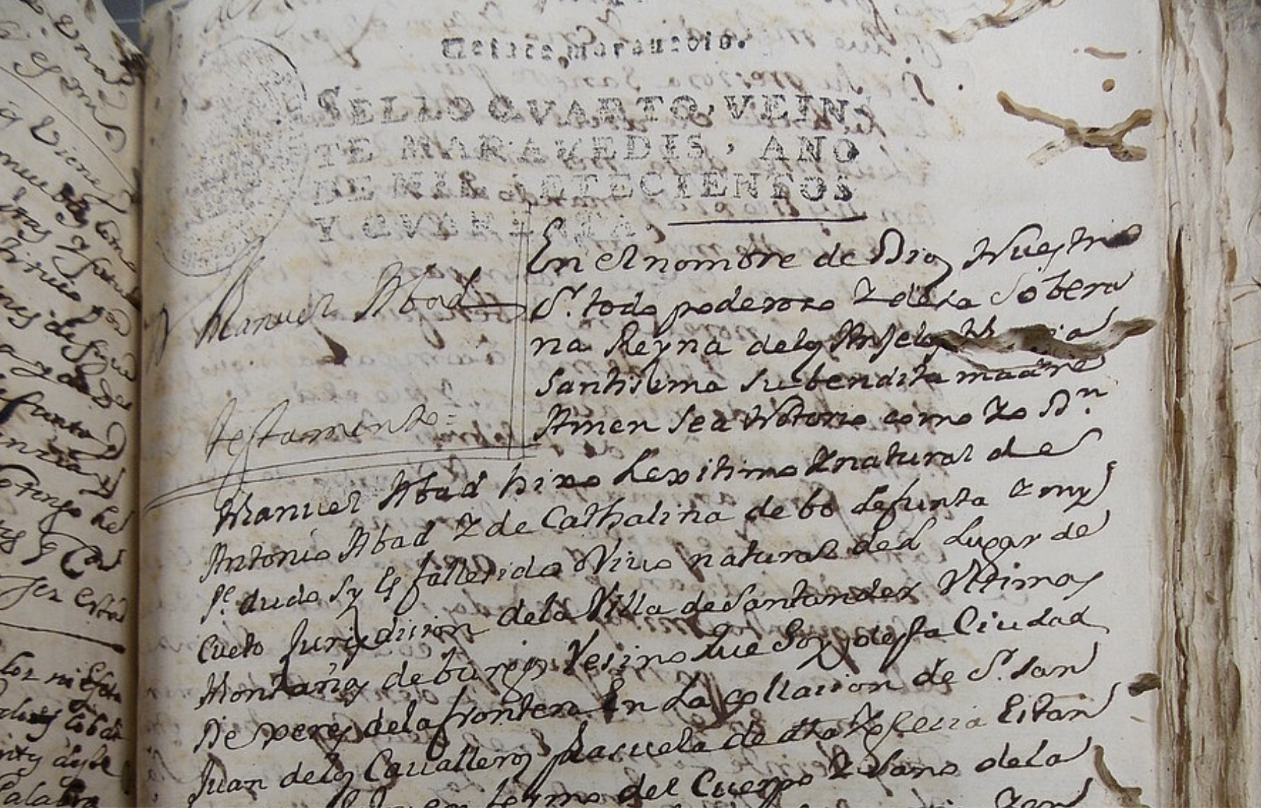 Protocolo notarial del siglo XVIII conservado en el Archivo Municipal. 