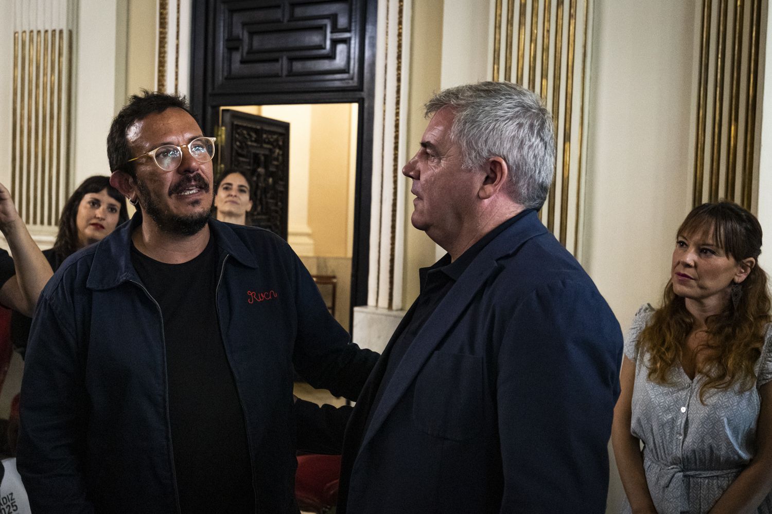 El ex alcalde de Cádiz José María González 'Kichi', con el presidente del Cádiz.   