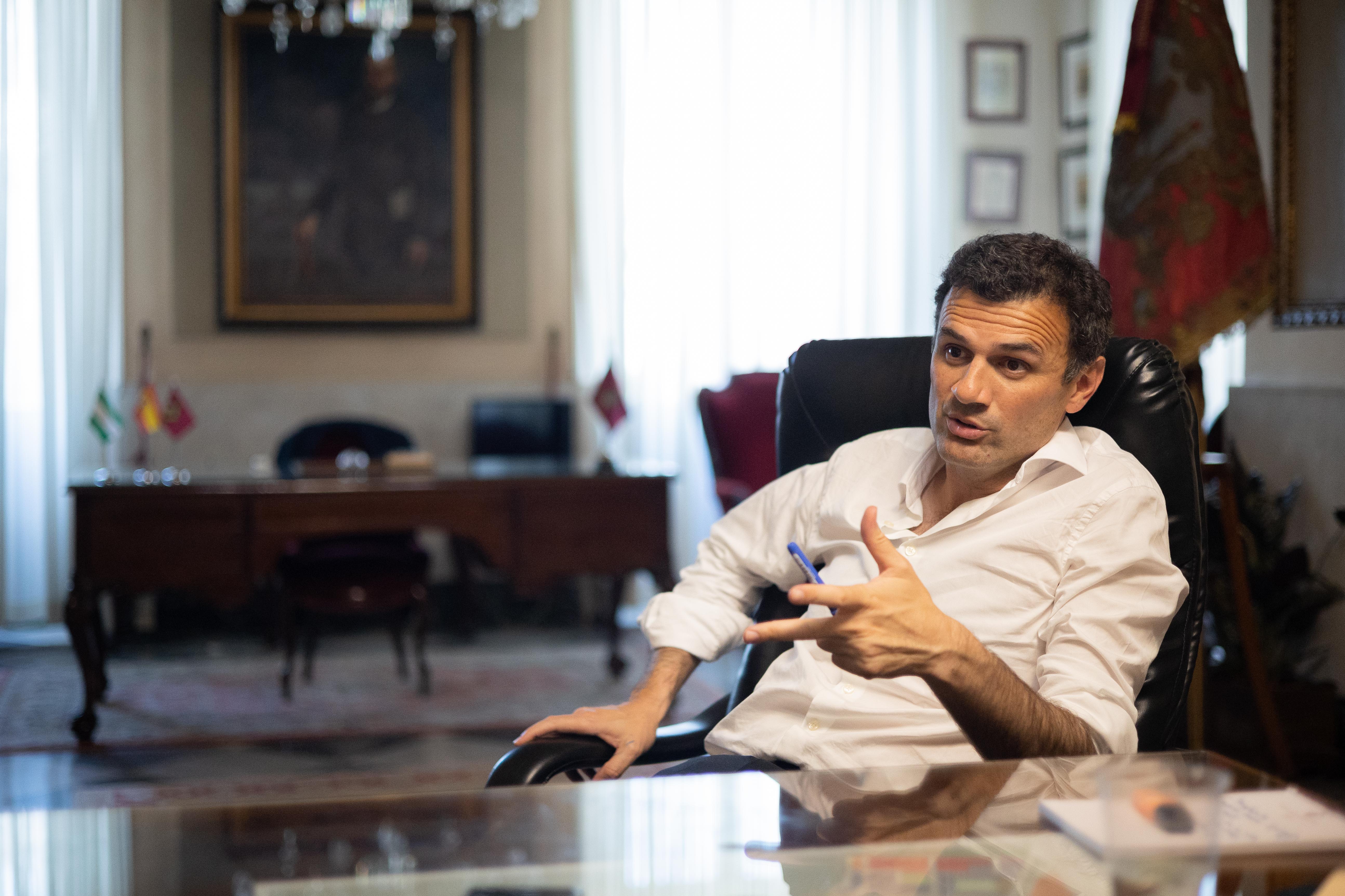 BRUNO GARCIA ALCALDE CADIZ 15