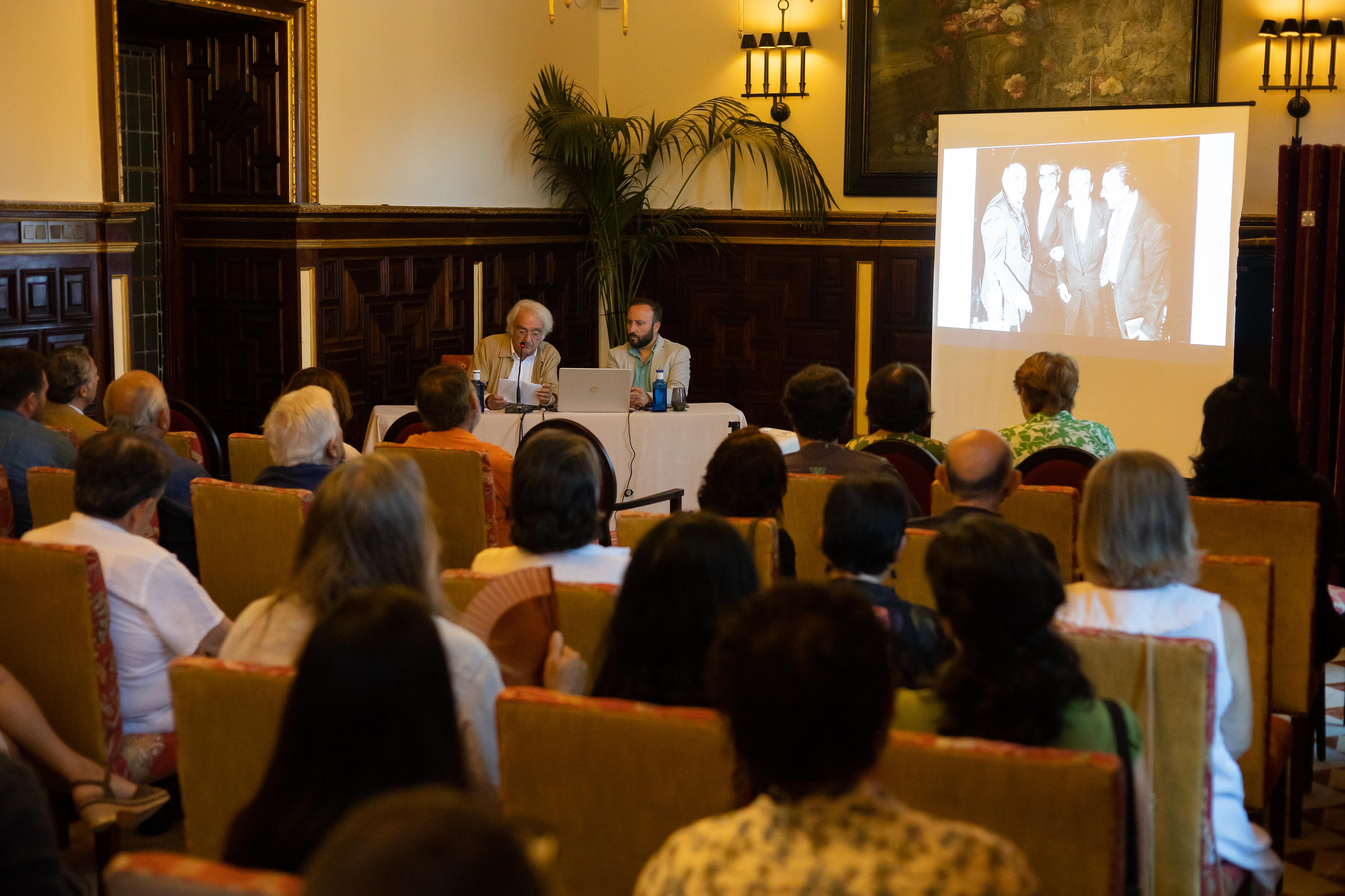 JOSE MARIA VELAZQUEZ GAZTELU PRESENTACION DE LIBRO 10