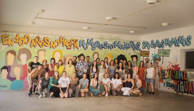 Rubén, junto al grupo de maestras y maestros del CEIP La Marquesa.