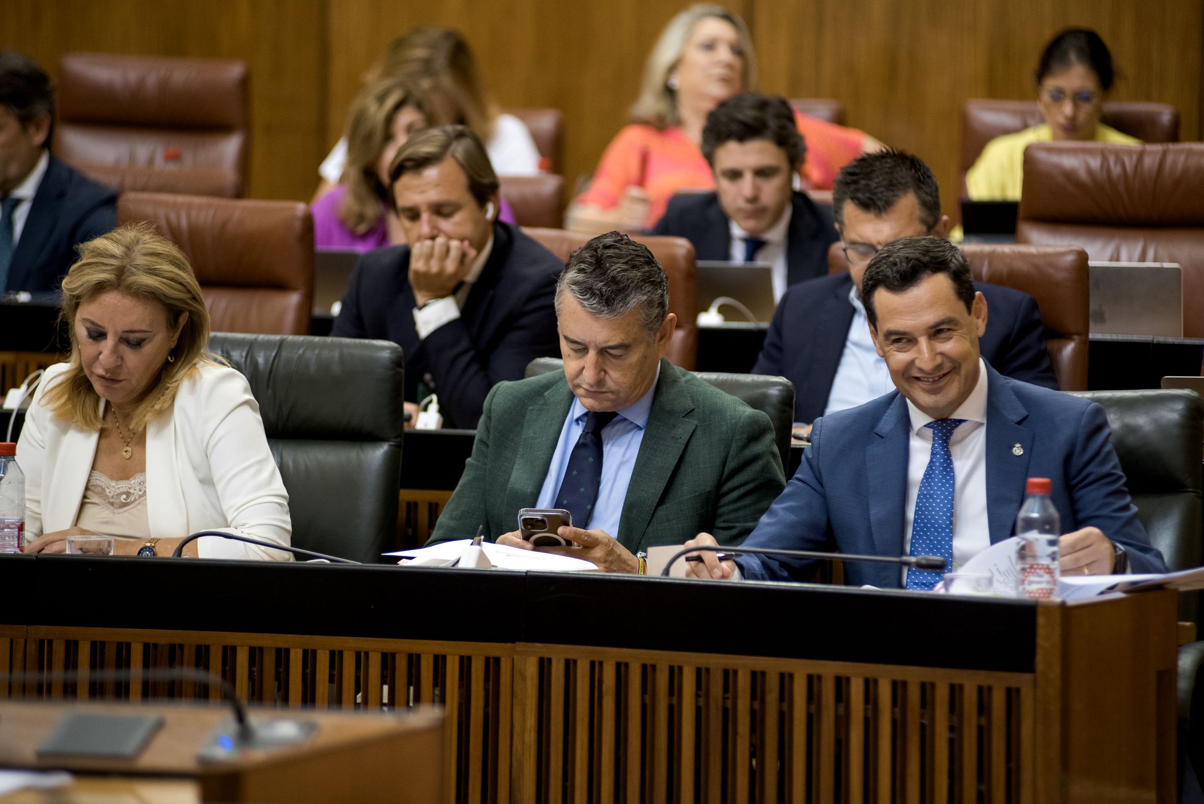 Juanma Moreno en el debate sobre política general en el Parlamento.