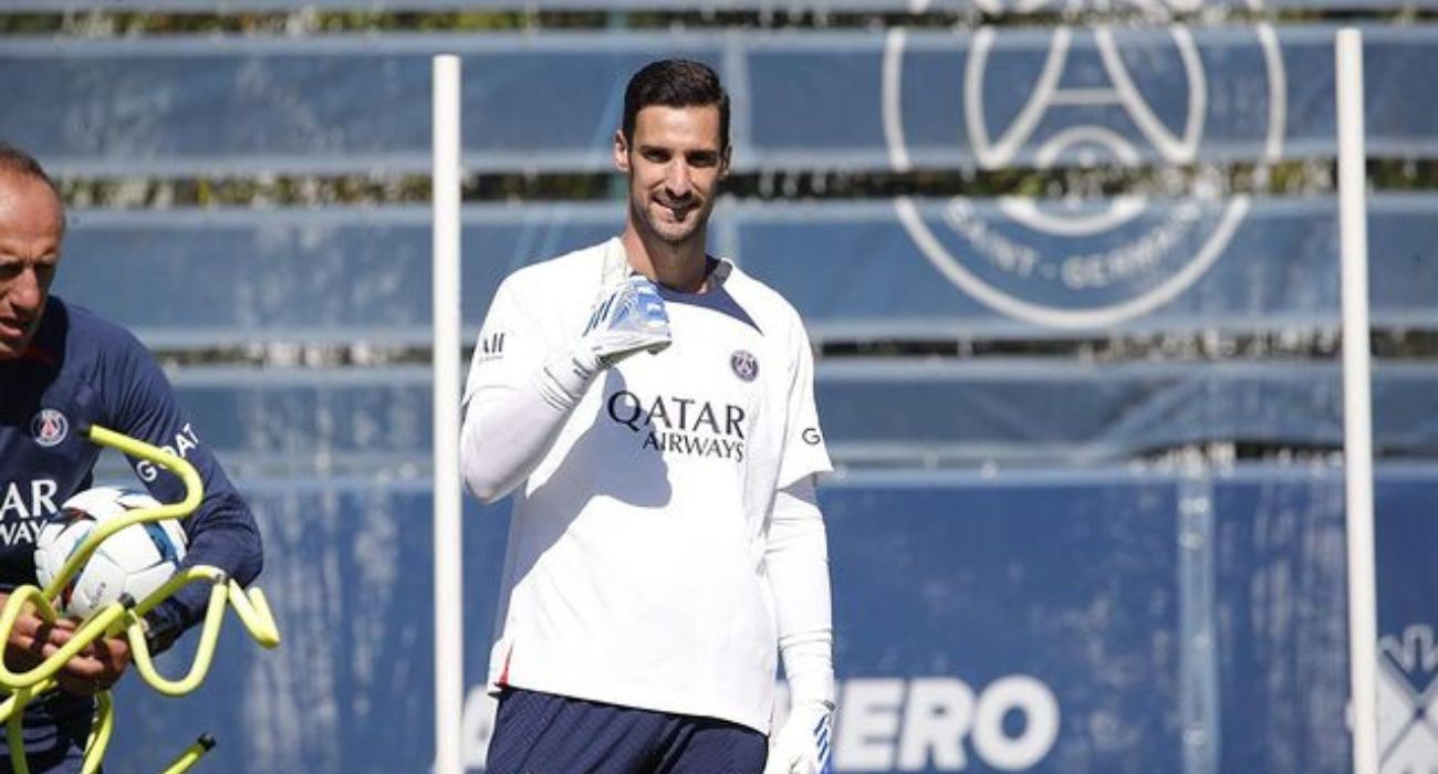 Sergio Rico, en un entrenamiento del PSG. Sergio Rico, en un entrenamiento del PSG.