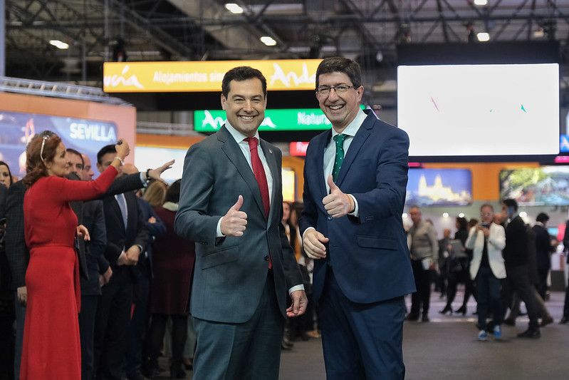 El presidente de la Junta, Juanma Moreno, y el vicepresidente, Juan Marín, en una imagen reciente en Fitur. FOTO: JUNTA DE ANDALUCÍA