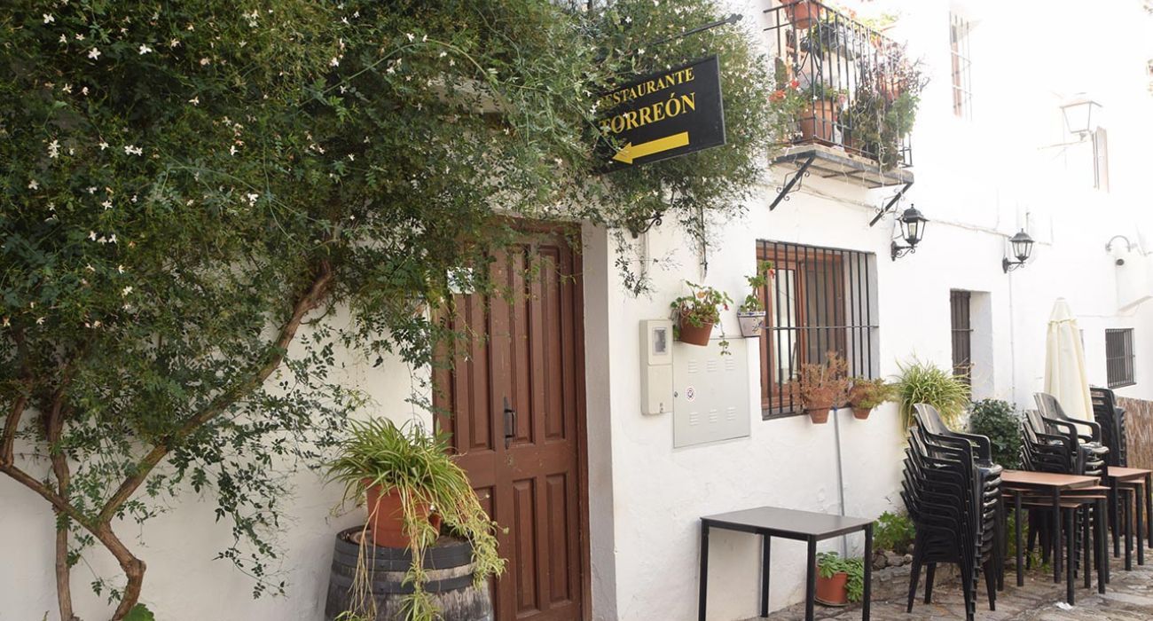 Entrada al restaurante El Torreón de Grazalema. Entrada al restaurante El Torreón de Grazalema.