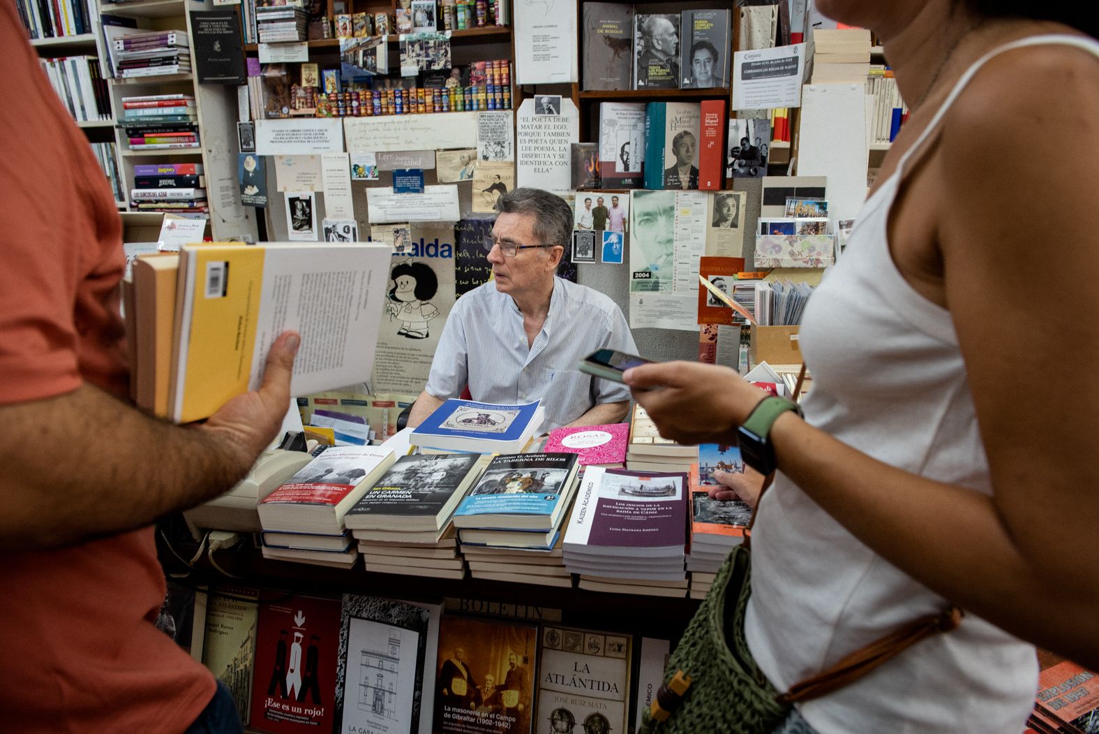 LIBRERIA MANUEL DE FALLA 5
