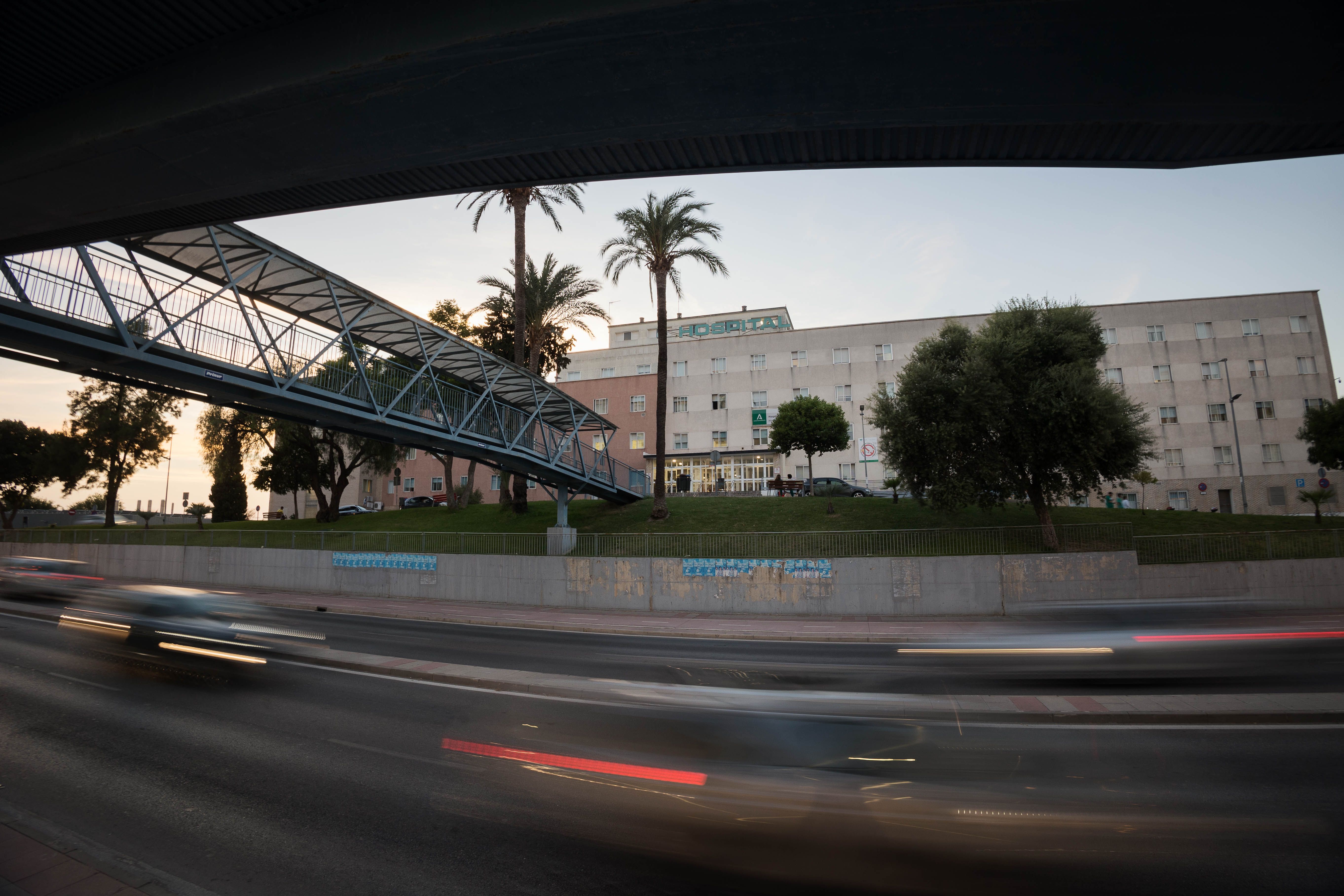 Imagen de la avenida junto al Hospital de Jerez.