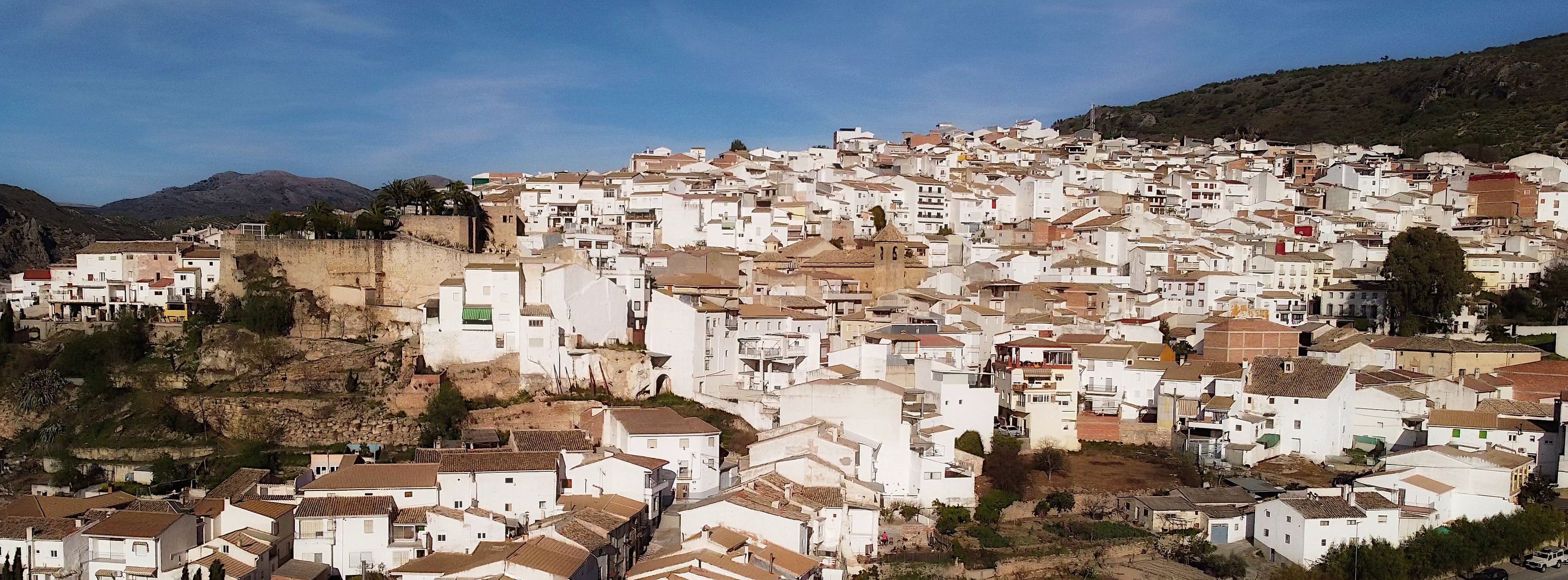 Castillo de Locubín, donde se encuentra el epicentro del terremoto de la pasada noche. Castillo de Locubín, donde se encuentra el epicentro del terremoto de la pasada noche.