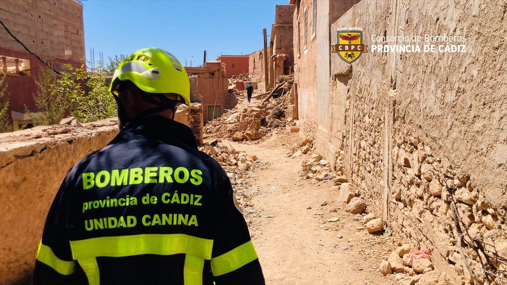 Bomberos de Cádiz en Marruecos. CONSORCIO DE BOMBEROS Bomberos de Cádiz en Marruecos. CONSORCIO DE BOMBEROS