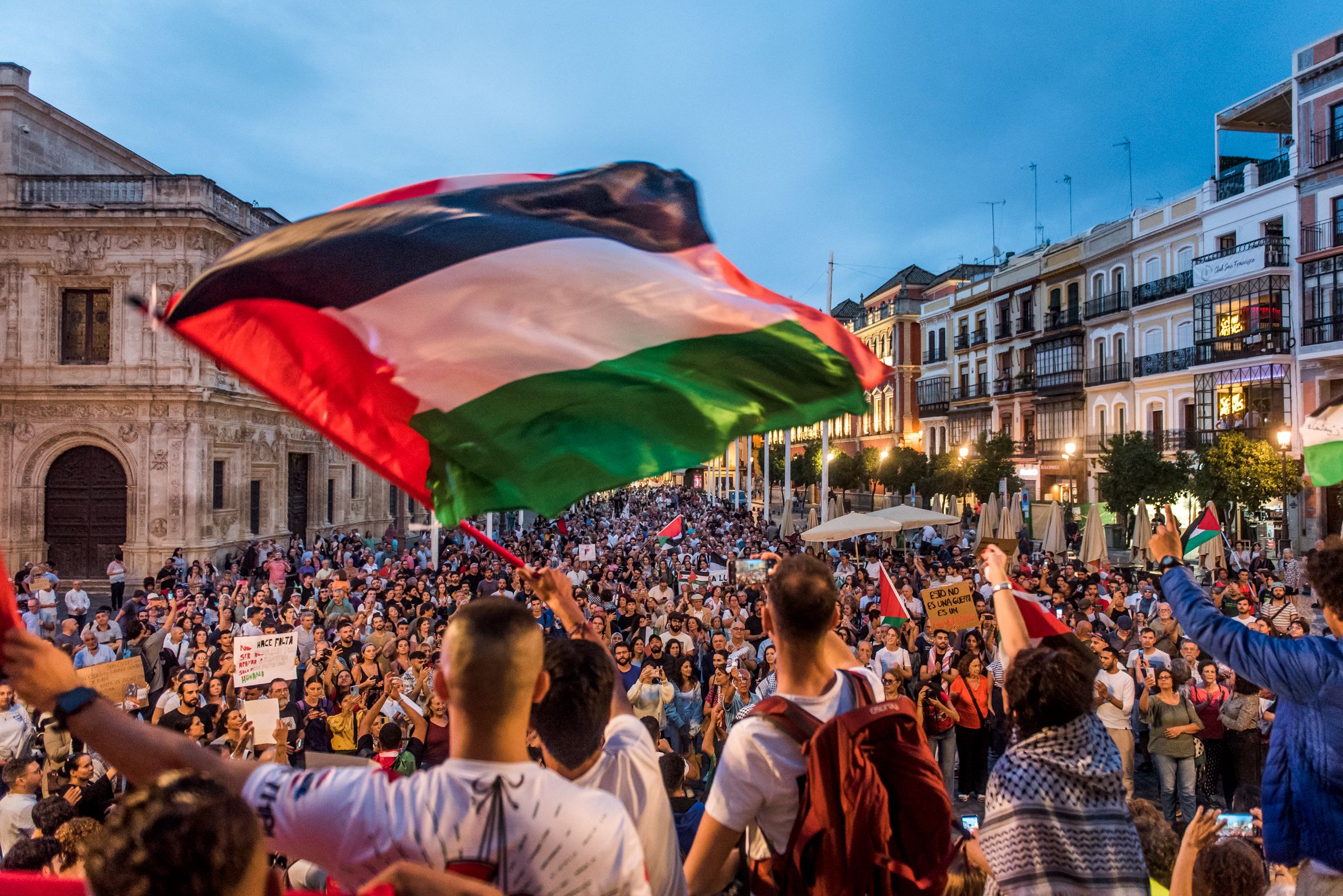 Una marcha en apoyo a Palestina celebrada en Sevilla. Una marcha en apoyo a Palestina celebrada en Sevilla.