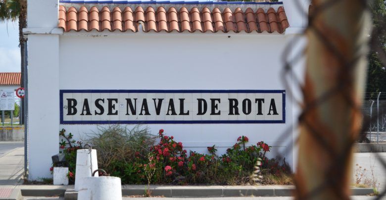 Desde la Base de Rota creen que la presencia de militares es una buena noticia para la seguridad ciudadana.   CLAUDIA GONZÁLEZ ROMERO