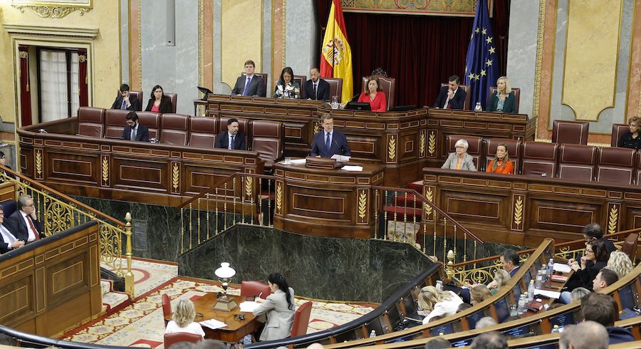 El líder del PP, Alberto Núñez Feijóo, en el Congreso.