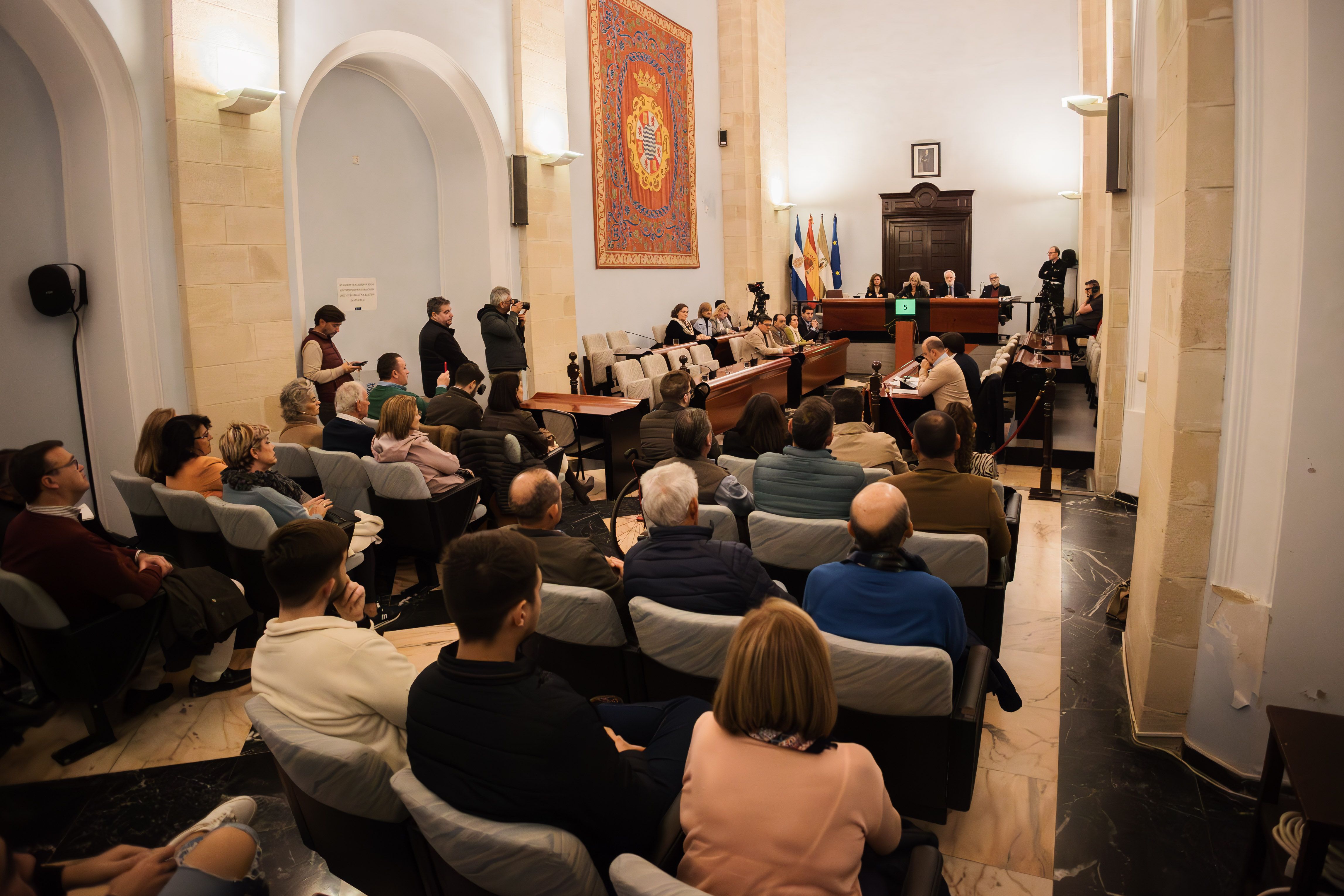 PLENO EXTRAORDINARIO AMNISTIA 10