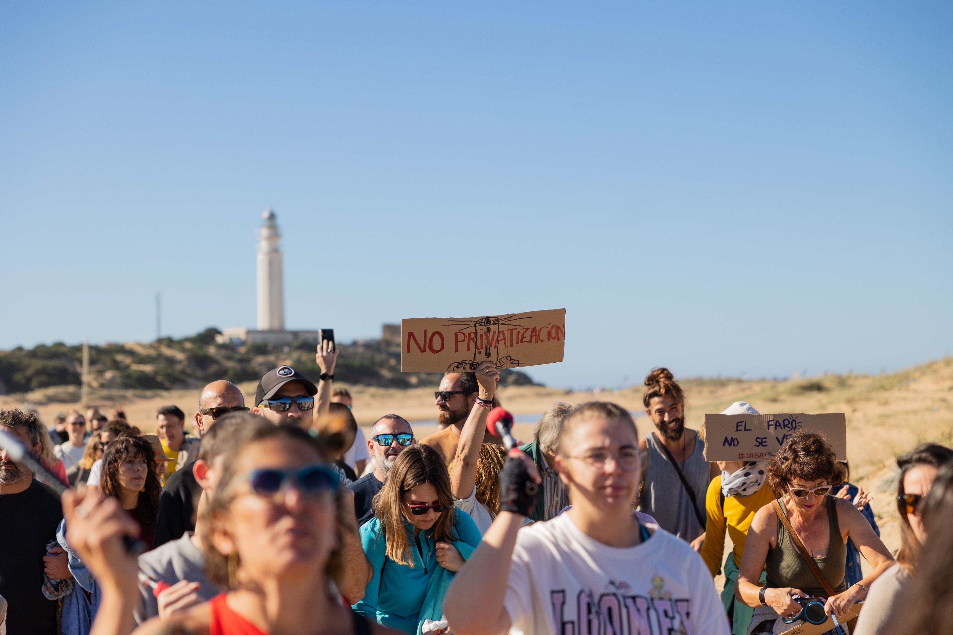 Concentración en contra de la privatización del Faro de Trafalgar