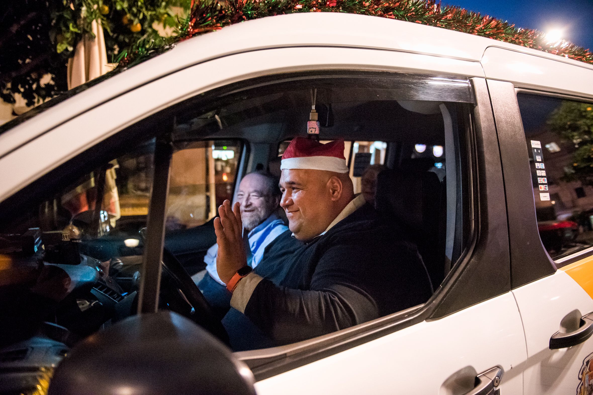 CARAVANA TAXI NAVIDAD SEVILLA 2