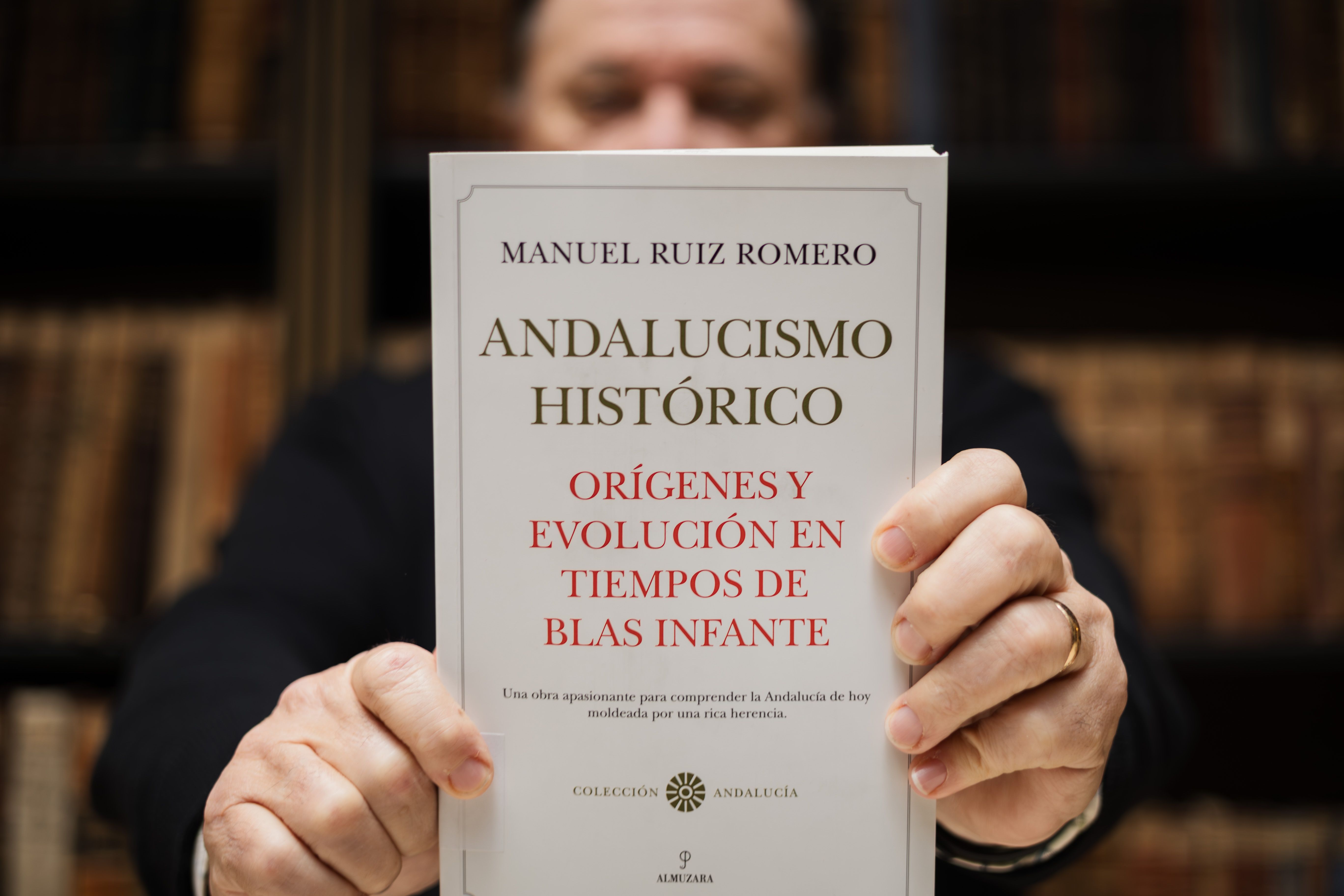 El ensayo de Manuel Ruiz Romero busca acercar la obra y legado de Blas Infante a los más jóvenes.