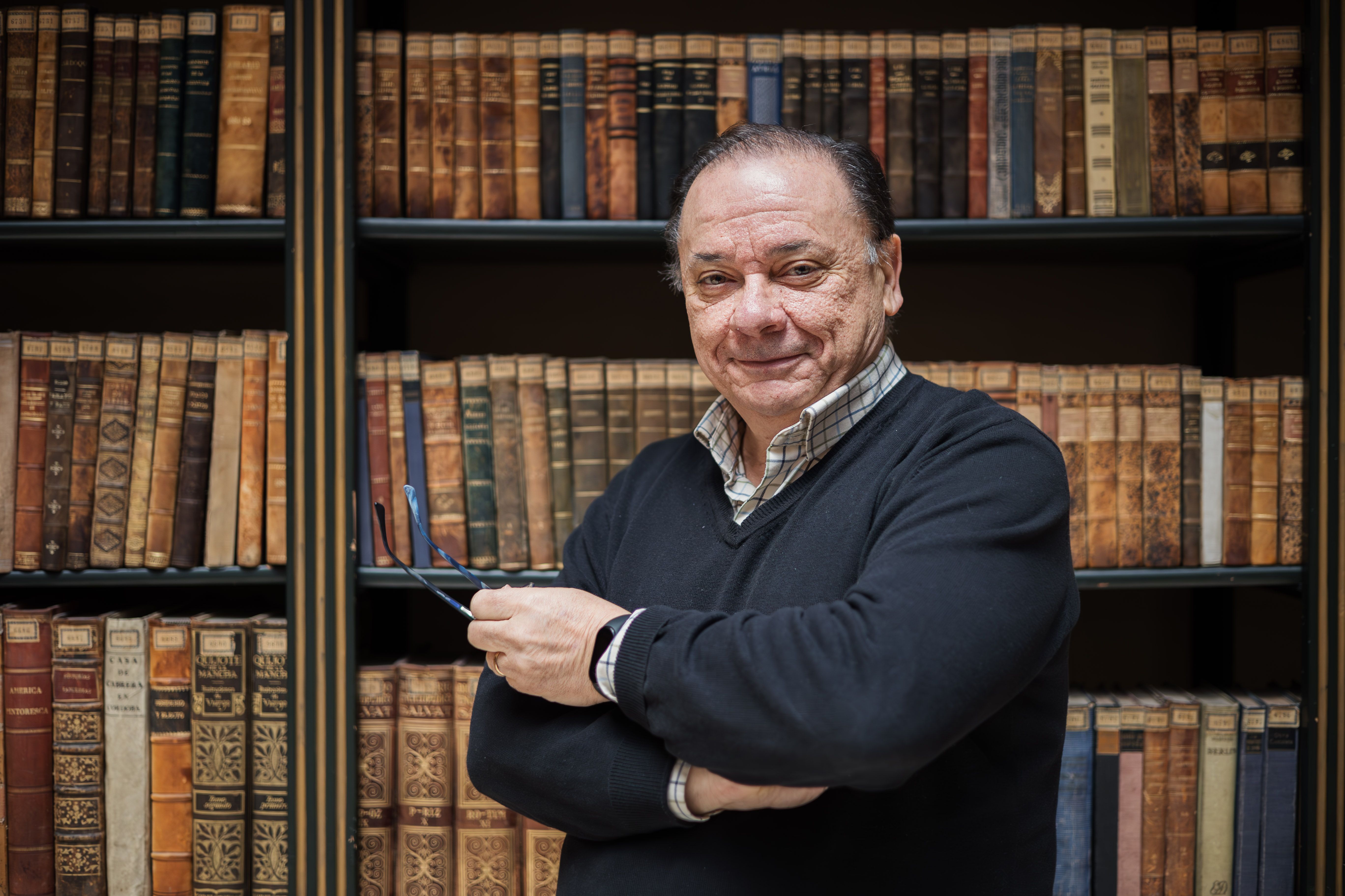 El historiador sevillano, afincado en Jerez desde hace más de 25 años, trabaja e investiga en el Archivo Municipal de Jerez.